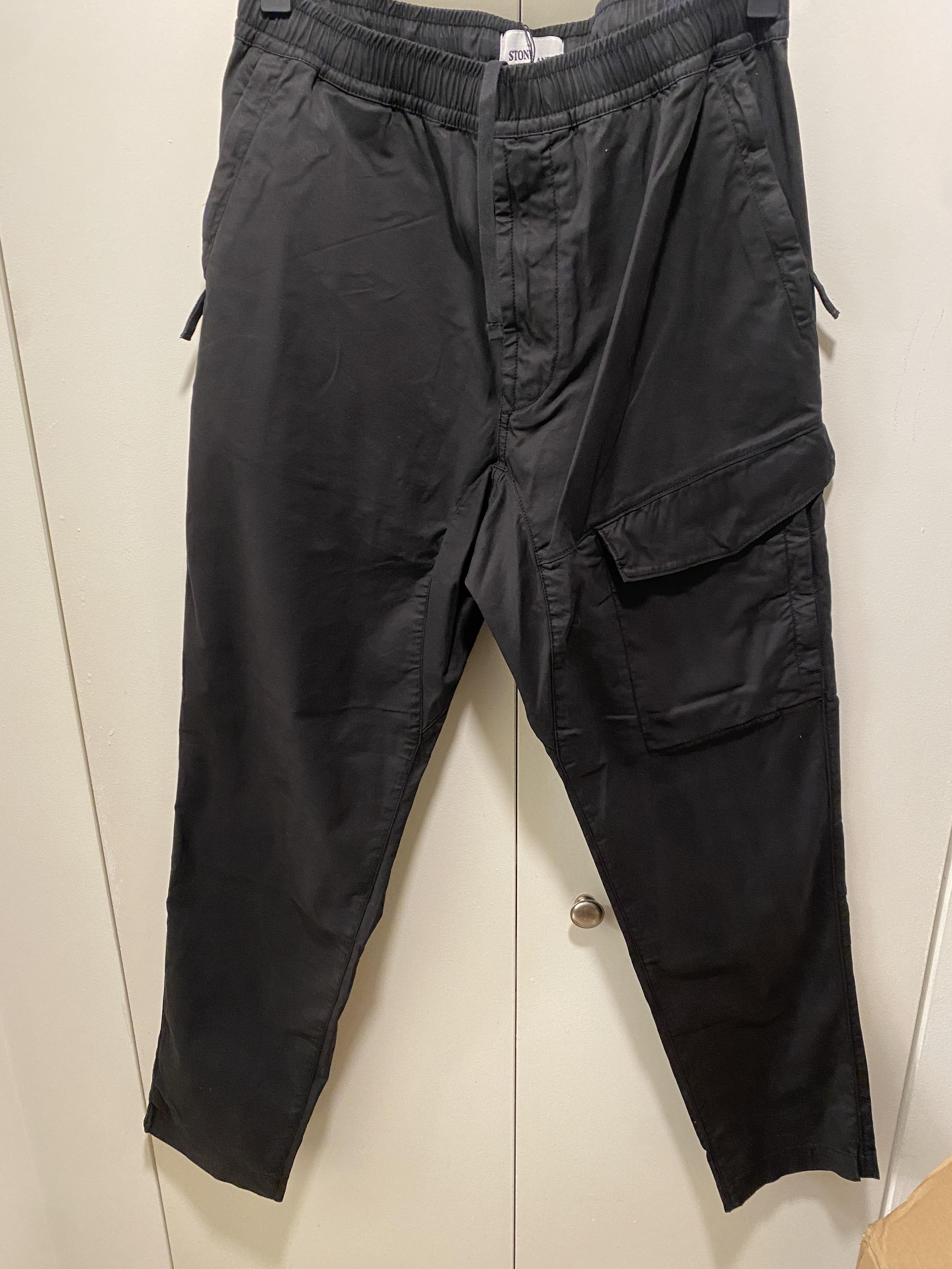 Stone Island NEW stone island GD brushed black cargo pants size 32 Size US 32 / EU 48 - 6 Thumbnail