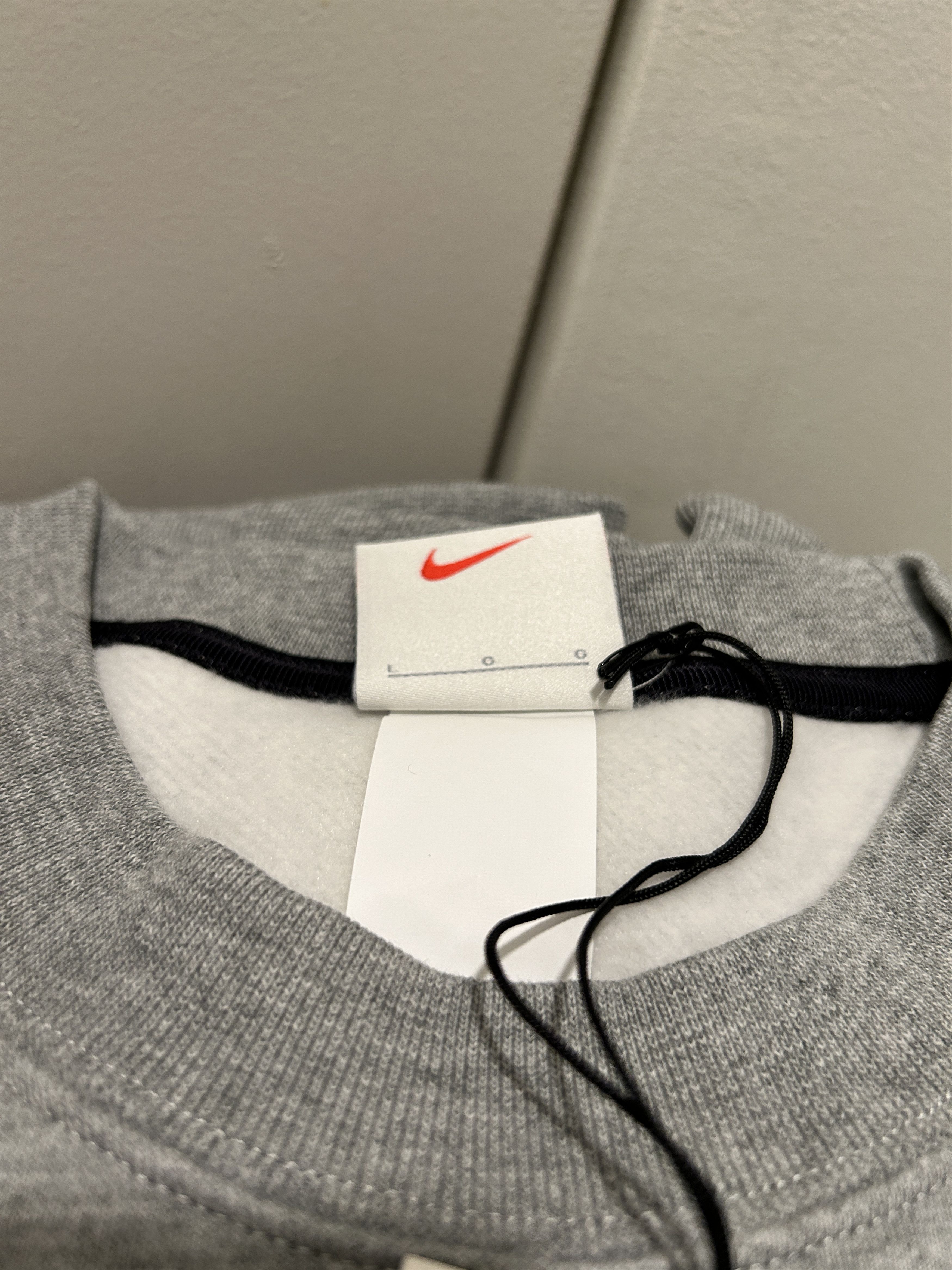Nike × Stussy stussy x nike sweatshirt crewneck international Size US L / EU 52-54 / 3 - 7 Thumbnail