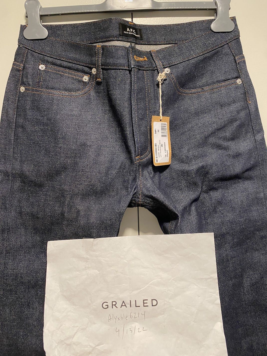 A.P.C. a.p.c. petit new standard indigo size 32 Size US 32 / EU 48 - 2 Thumbnail