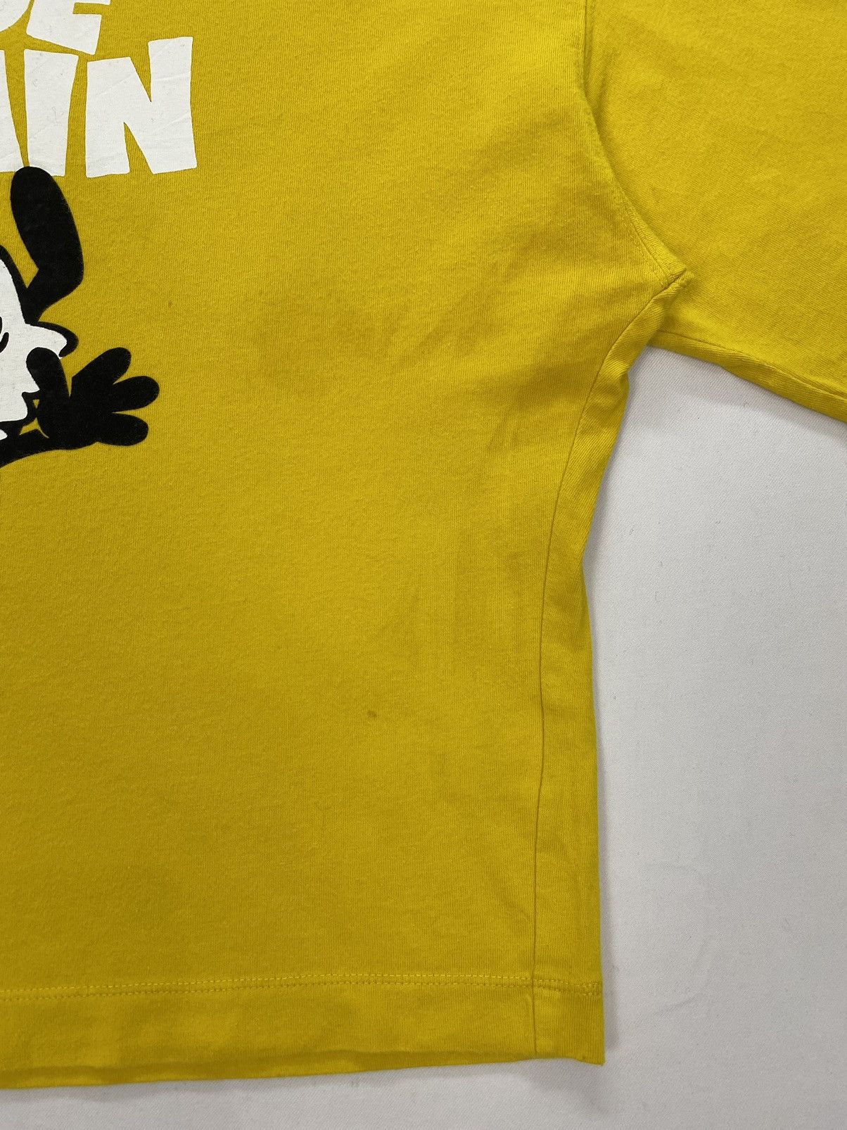 Verdy Verdy X Uniqlo Cropped Tshirt Size US S / EU 44-46 / 1 - 8 Thumbnail