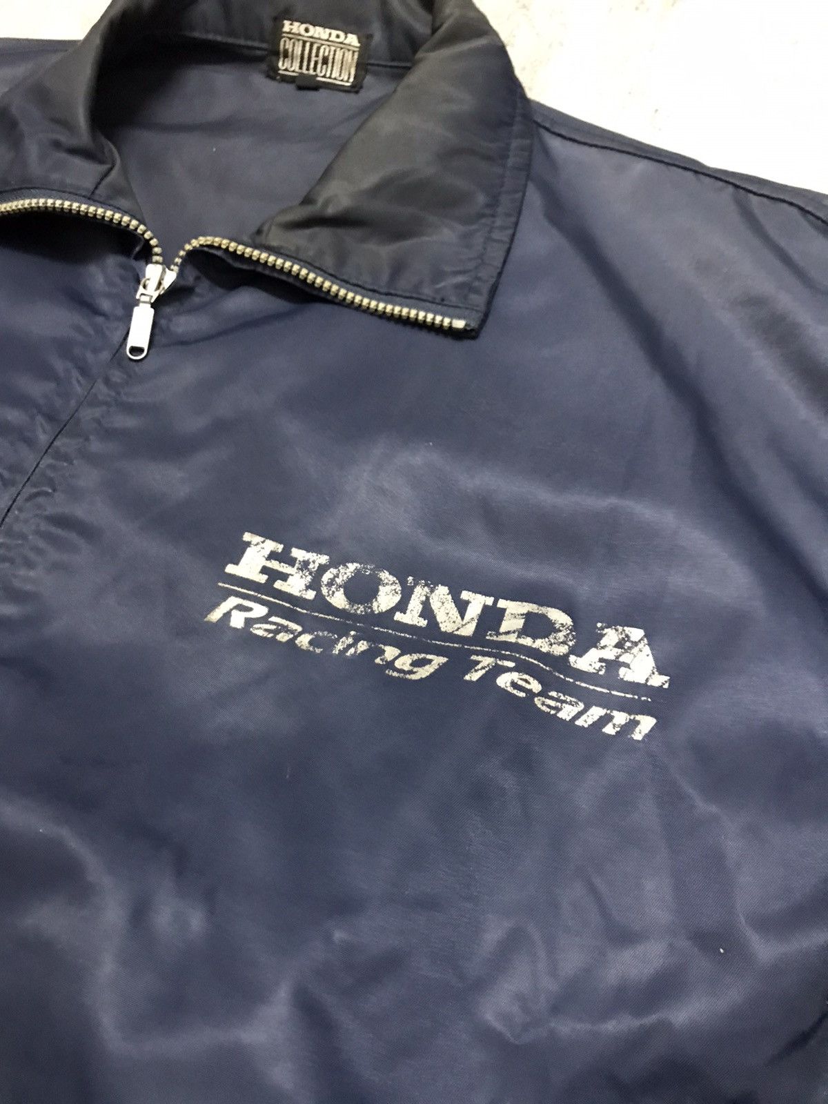 Vintage Vintage Honda Racing Team Big Logo Windbreaker Jacket Size US XL / EU 56 / 4 - 4 Thumbnail