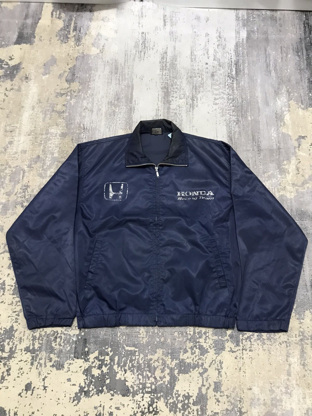 Vintage Vintage Honda Racing Team Big Logo Windbreaker Jacket Size US XL / EU 56 / 4 - 1 Thumbnail