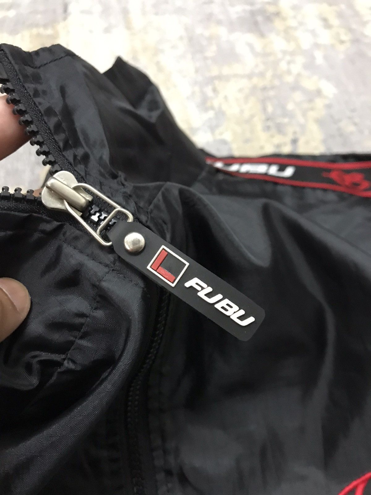 Fubu Vintage Fubu Big Logo Zipper Wind Breaker Jacket Size US L / EU 52-54 / 3 - 10 Thumbnail