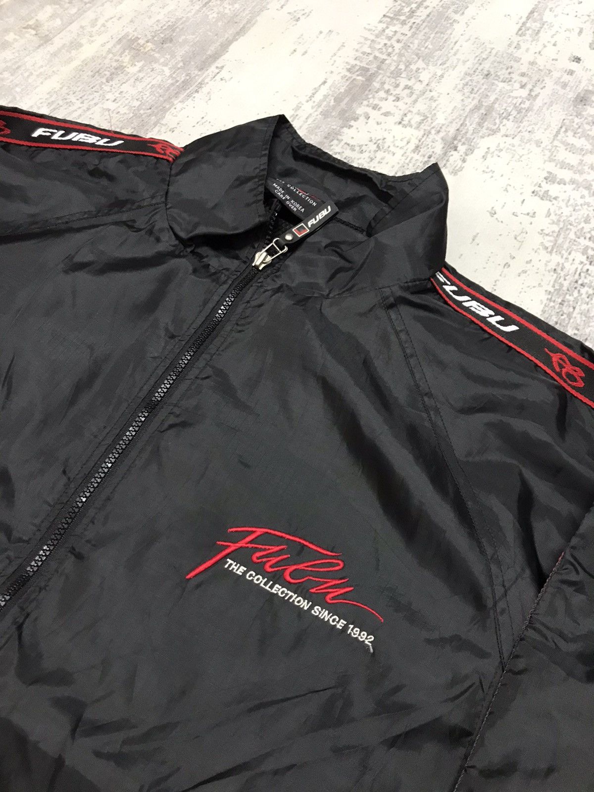 Fubu Vintage Fubu Big Logo Zipper Wind Breaker Jacket Size US L / EU 52-54 / 3 - 4 Thumbnail