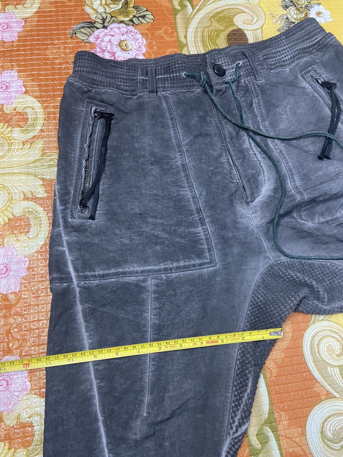 D.Hygen AW2021-22 D Hygen Tuck Tapered Hand Dye Coating Pants Size 3 Size US 34 / EU 50 - 20 Thumbnail