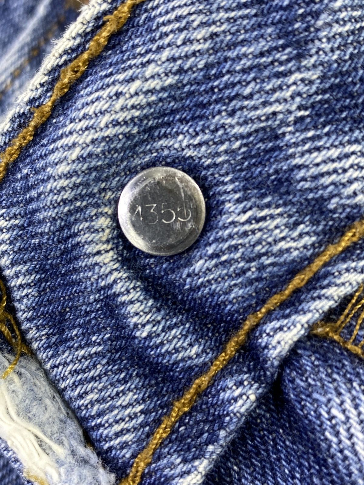 Levi's Vintage Levi's 505 Jeans Single’R’ Blue Wash 36x32 - J761 Size US 36 / EU 52 - 4 Thumbnail