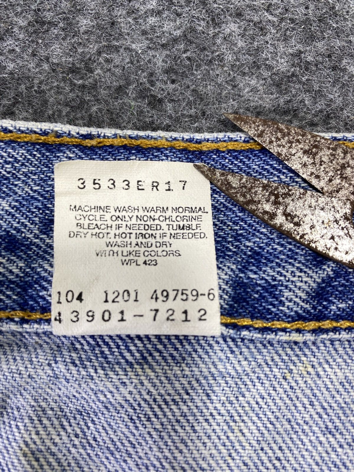 Levi's Vintage Levi's 901 Jeans Blue Wash 38x30 - J762 Size US 38 / EU 54 - 6 Thumbnail
