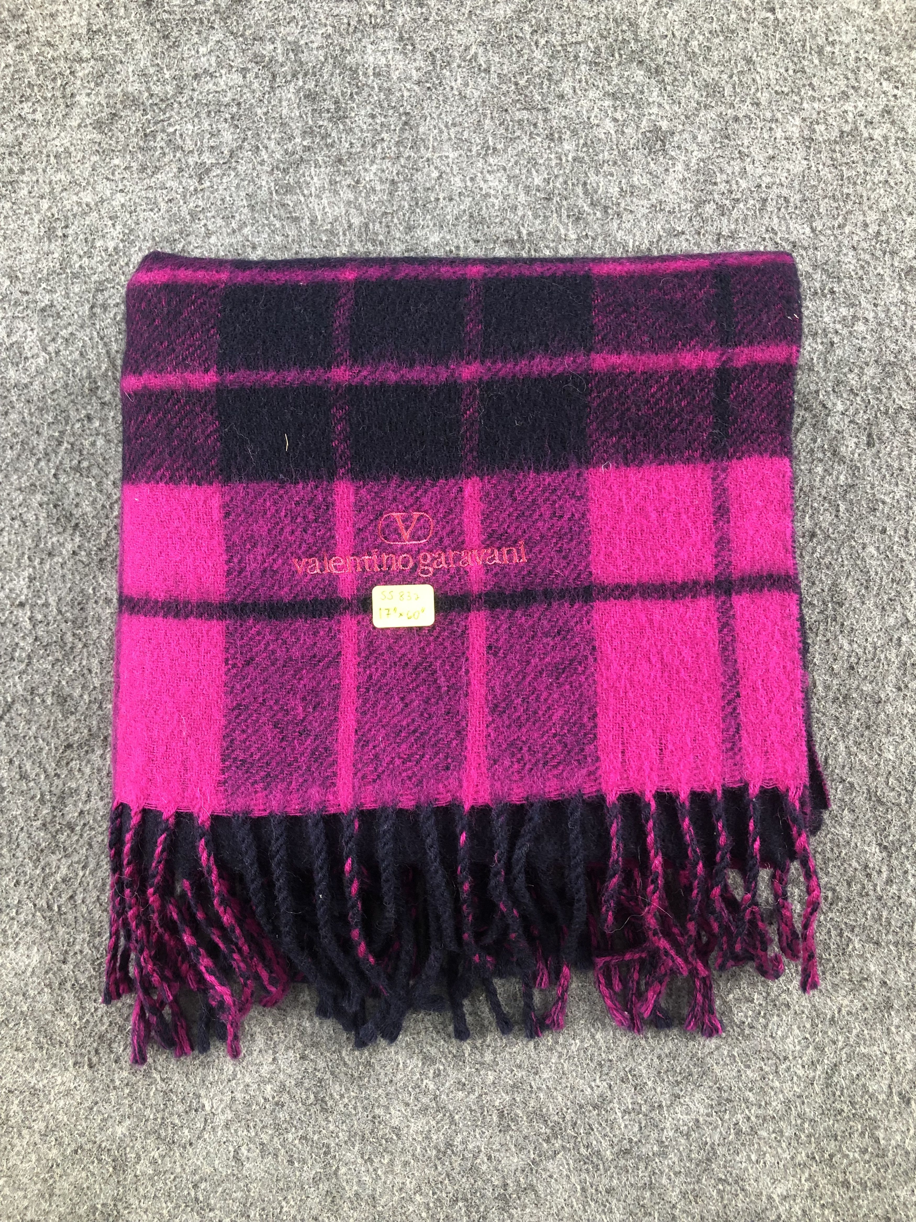 Valentino Valentino Garavani Scarf / Muffler / Neckwear Size ONE SIZE - 5 Thumbnail