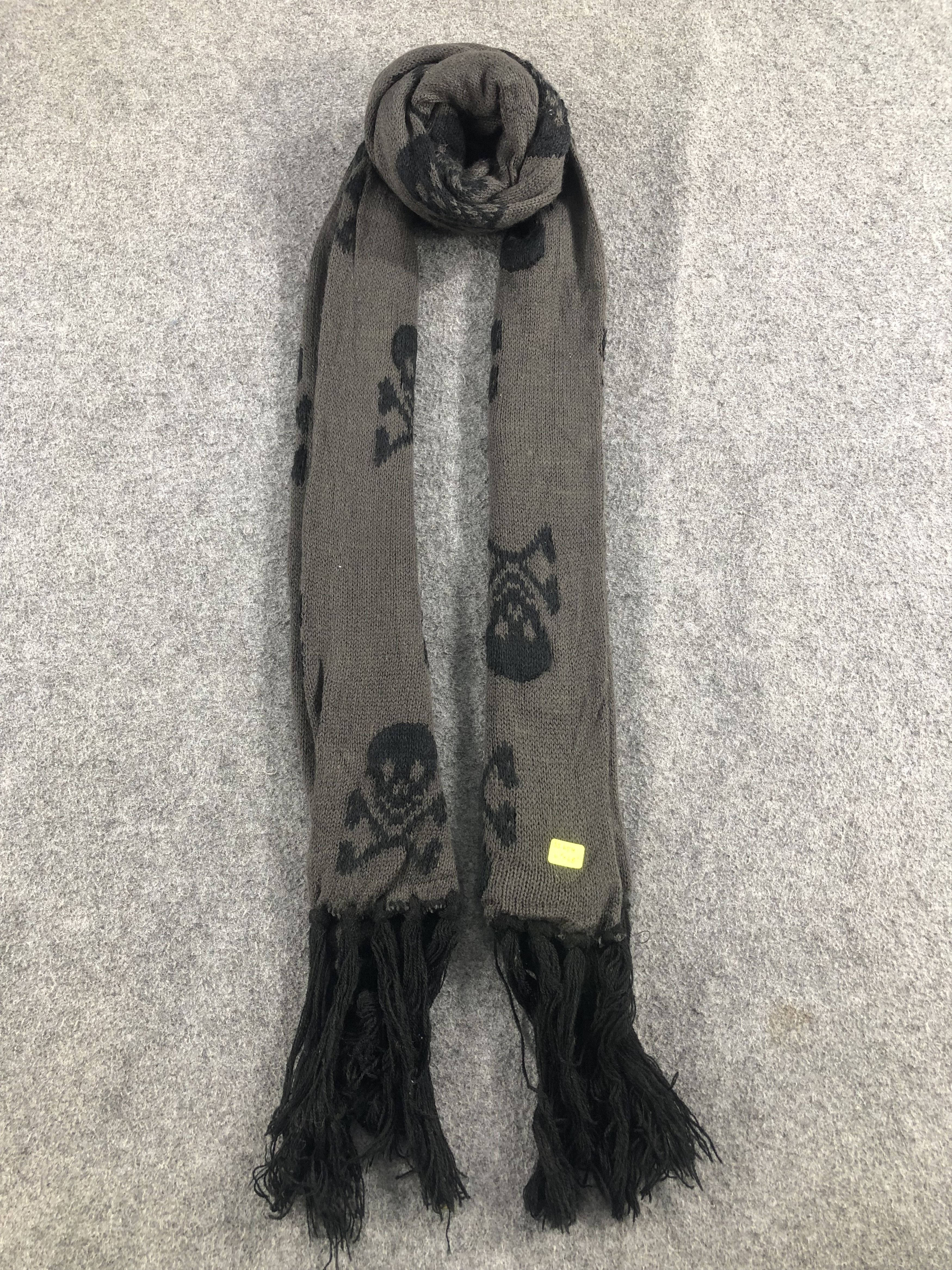 Vintage Skulls Design Scarf / Muffler / Neckwear Size ONE SIZE - 1 Thumbnail
