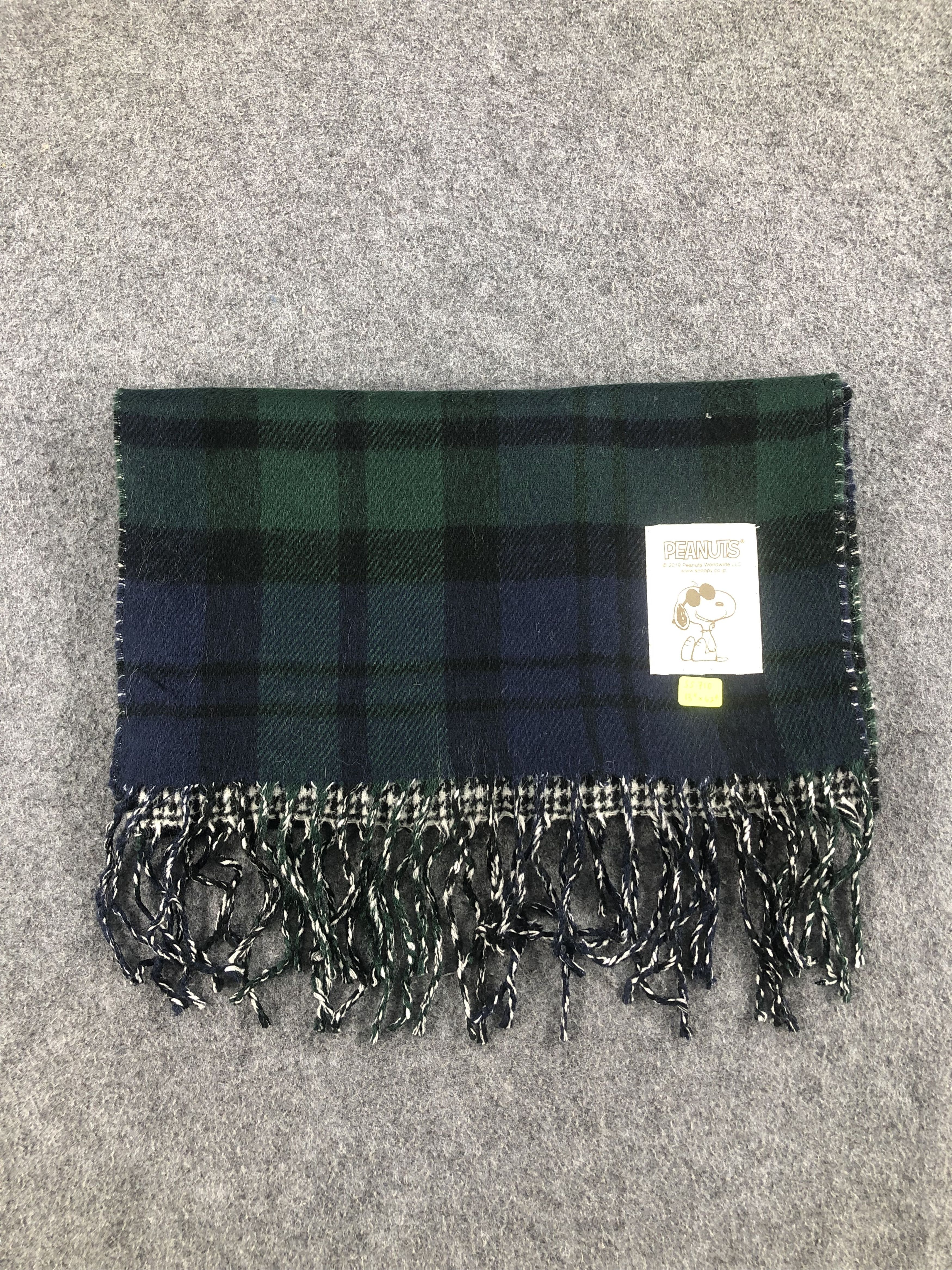 Peanuts Peanuts Scarf / Muffler / Neckwear Size ONE SIZE - 7 Thumbnail