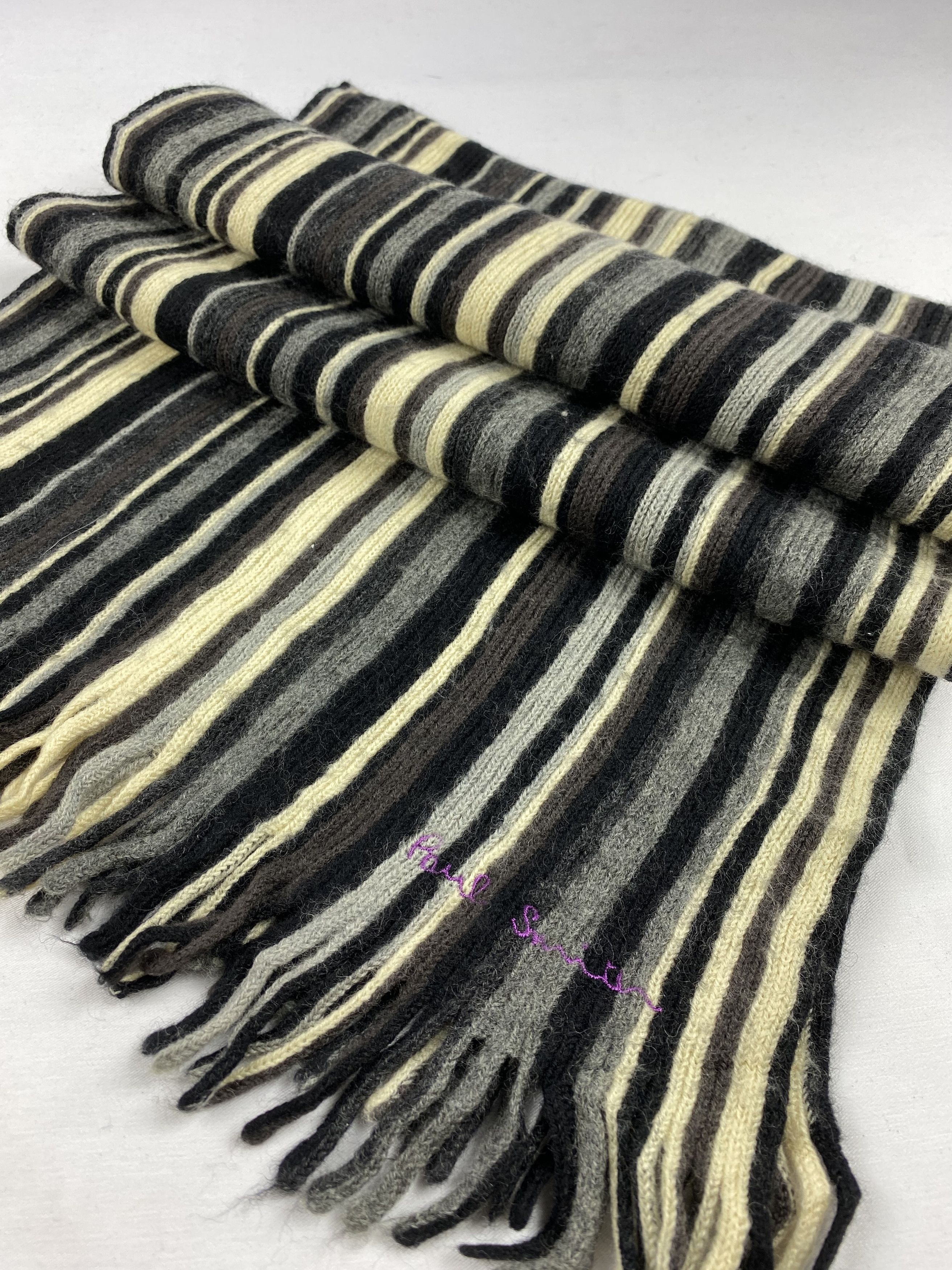 Paul Smith Paul Smith Scarf / Muffler / Neckwear Size ONE SIZE - 2 Thumbnail