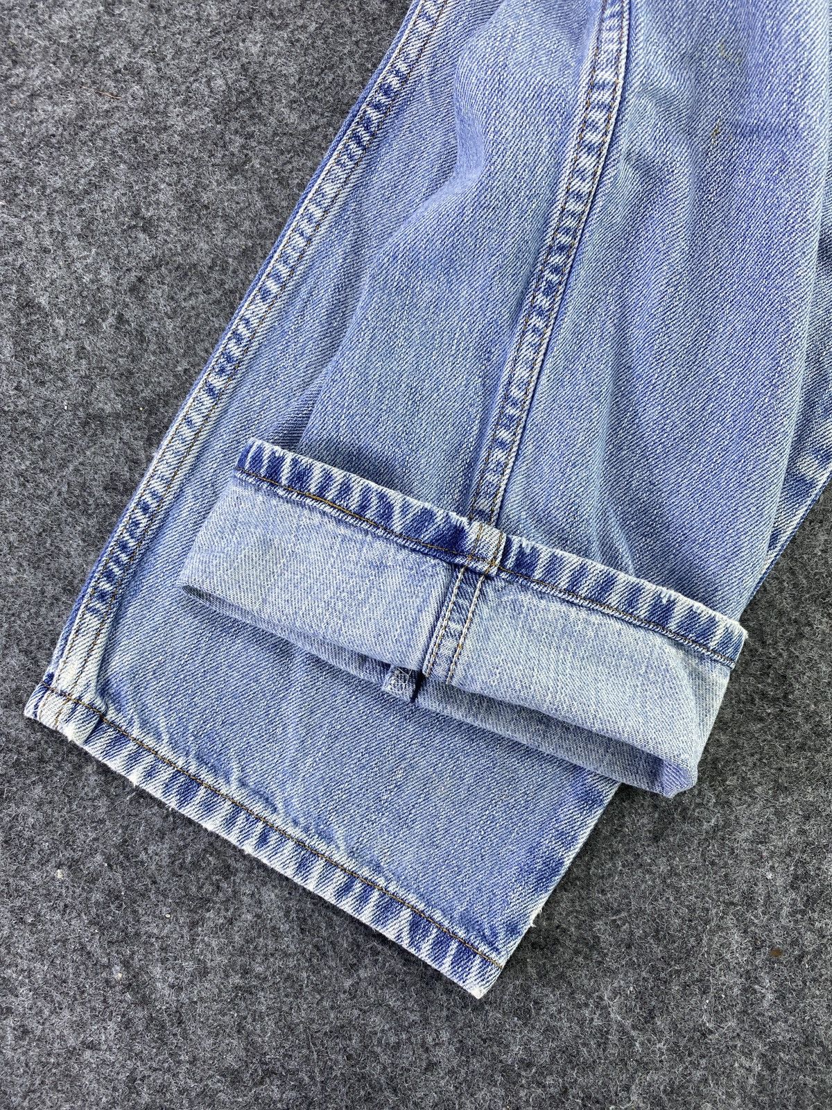 Levi's Vintage Levi's 550 Jeans Blue Wash - J765 Size US 33 - 7 Thumbnail