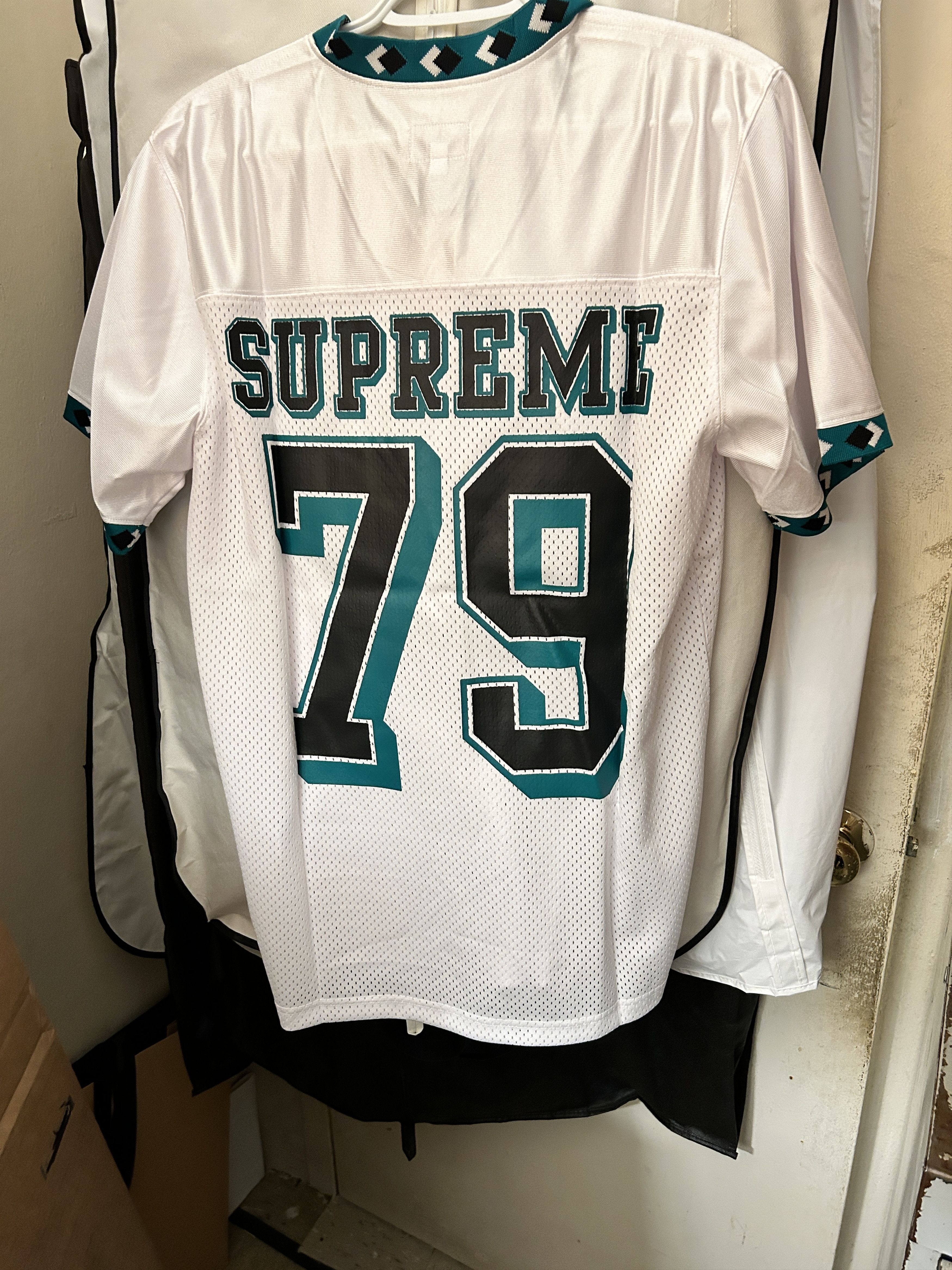 Supreme SUPREME Diamond Rib Football Top White F/W 13 Size US M / EU 48-50 / 2 - 5 Thumbnail