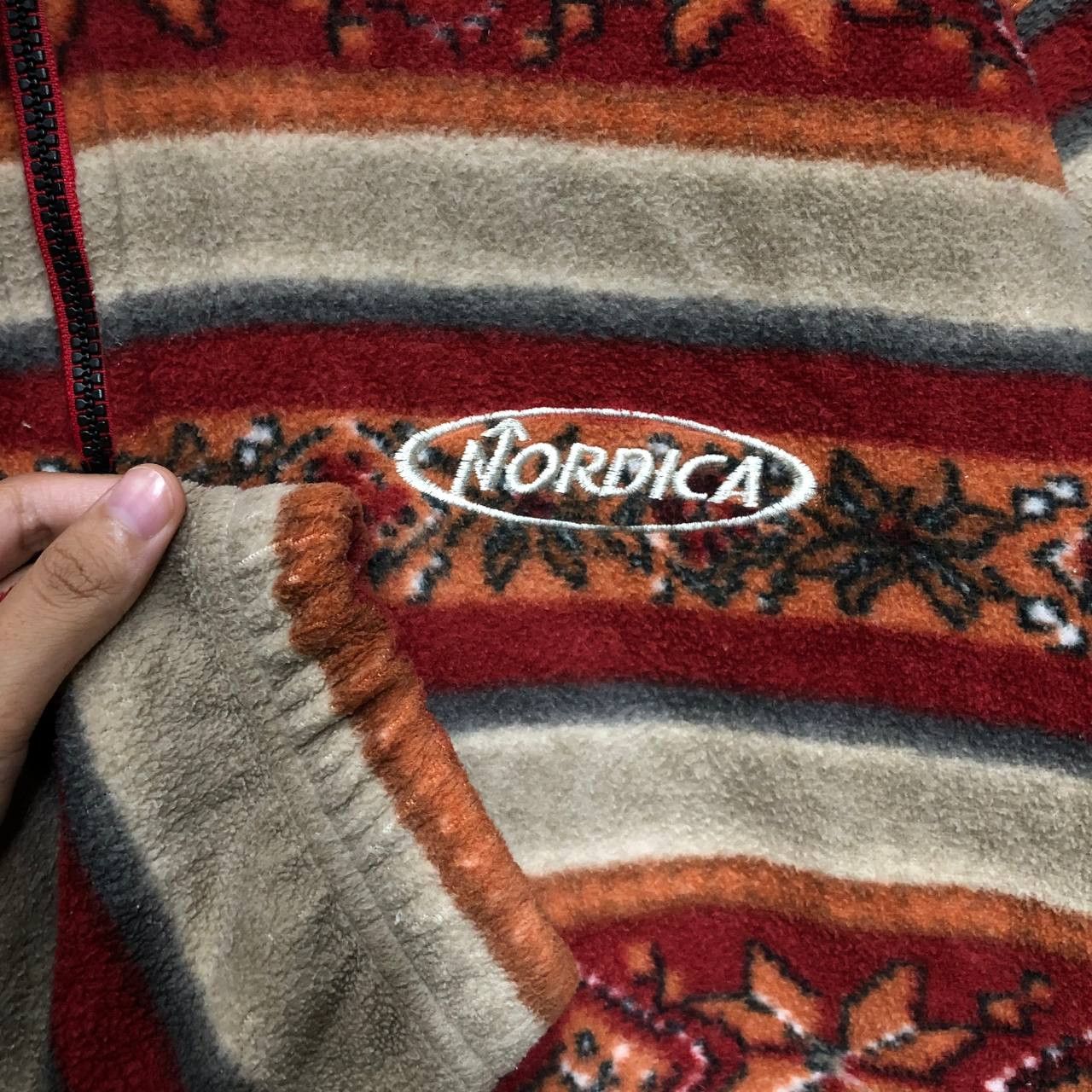 Japanese Brand Vintage Nordica skiwear Mock Neck Fleece jacket Size US L / EU 52-54 / 3 - 2 Thumbnail