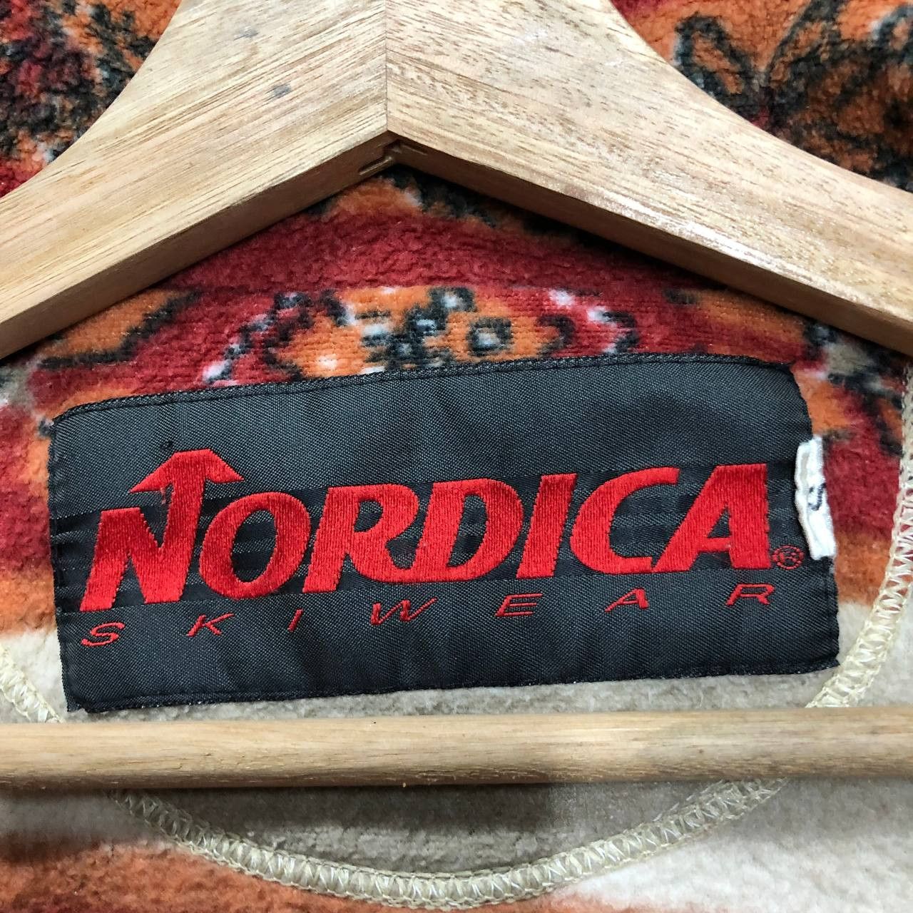 Japanese Brand Vintage Nordica skiwear Mock Neck Fleece jacket Size US L / EU 52-54 / 3 - 4 Thumbnail