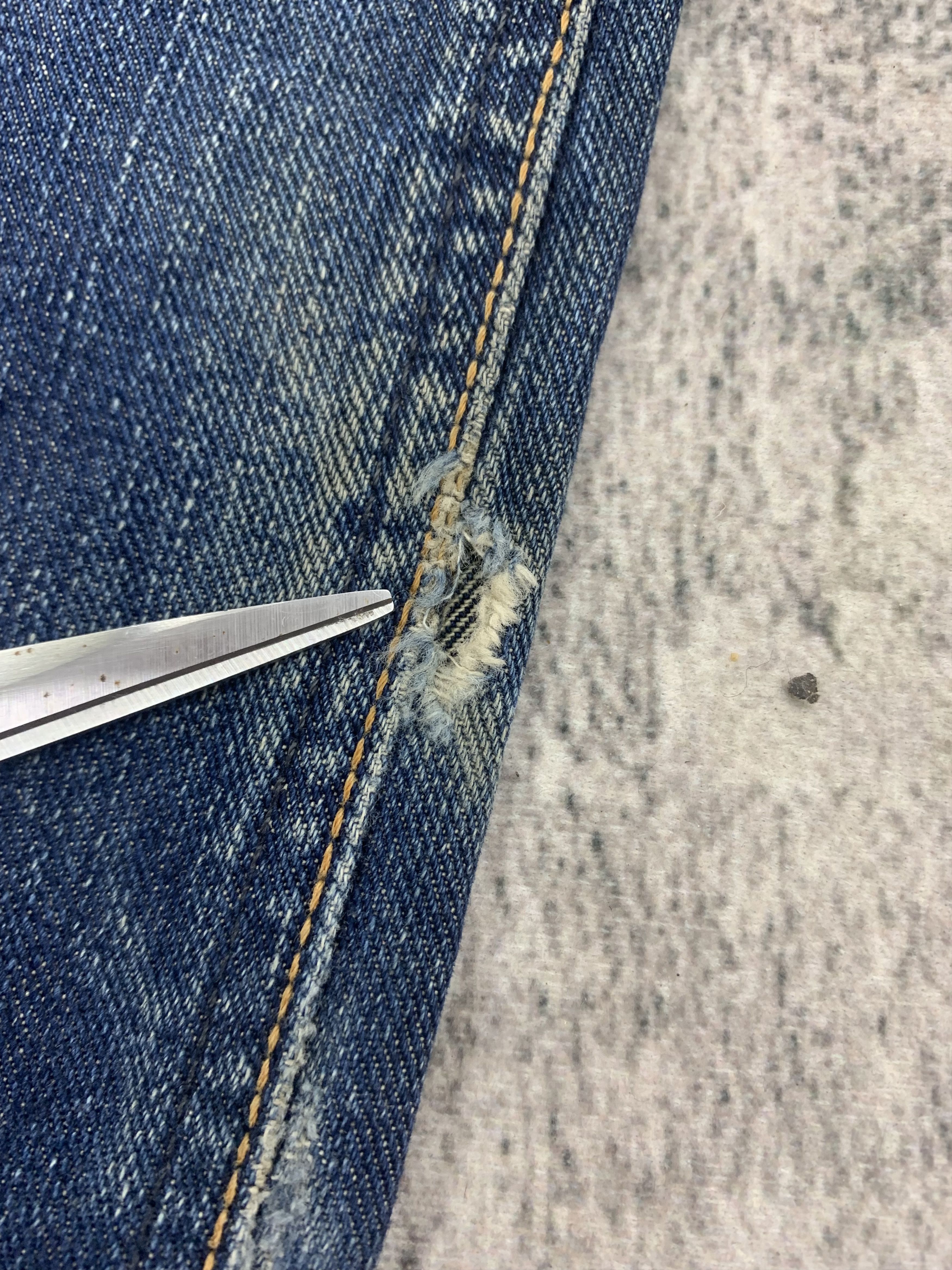 Lee Vintage Lee Denim 28x30.5 Distressed Size US 28 / EU 44 - 13 Thumbnail