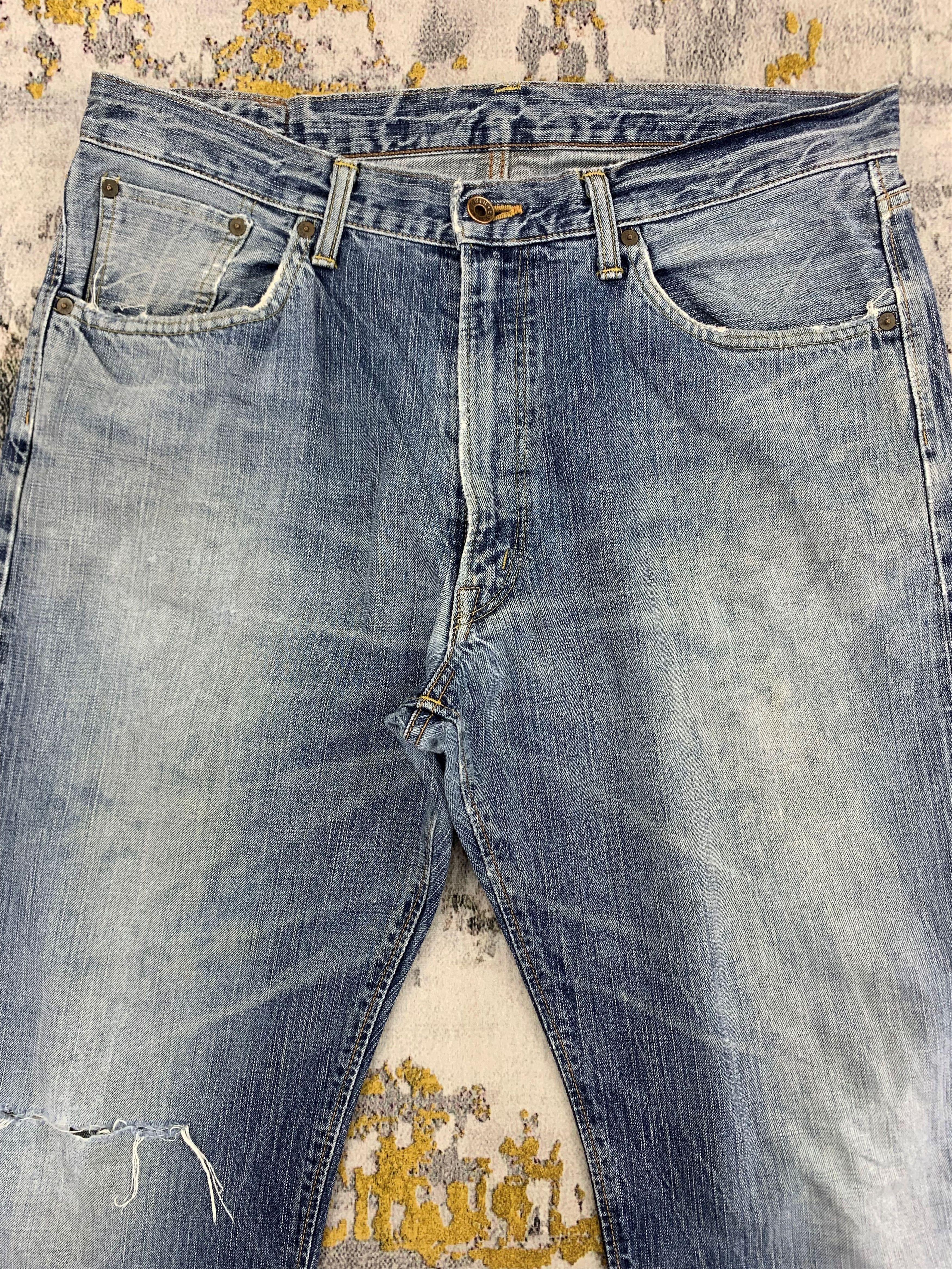 Edwin Vintage Edwin 505 Redline Denim 35x31 Distressed Size US 35 - 2 Thumbnail