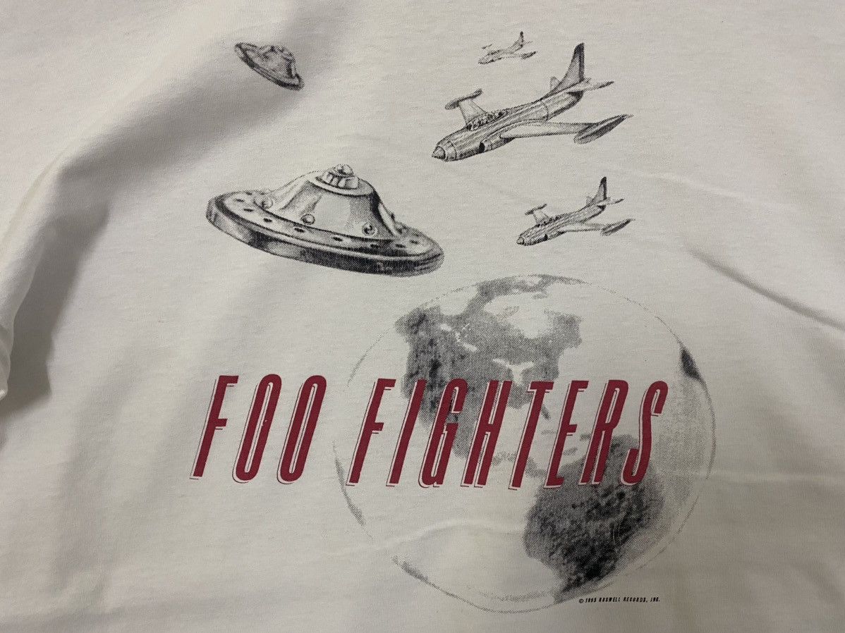 Band Tees vintage 1995 FOO FIGHTERS album rare promo t-shirts Size US XL / EU 56 / 4 - 3 Thumbnail