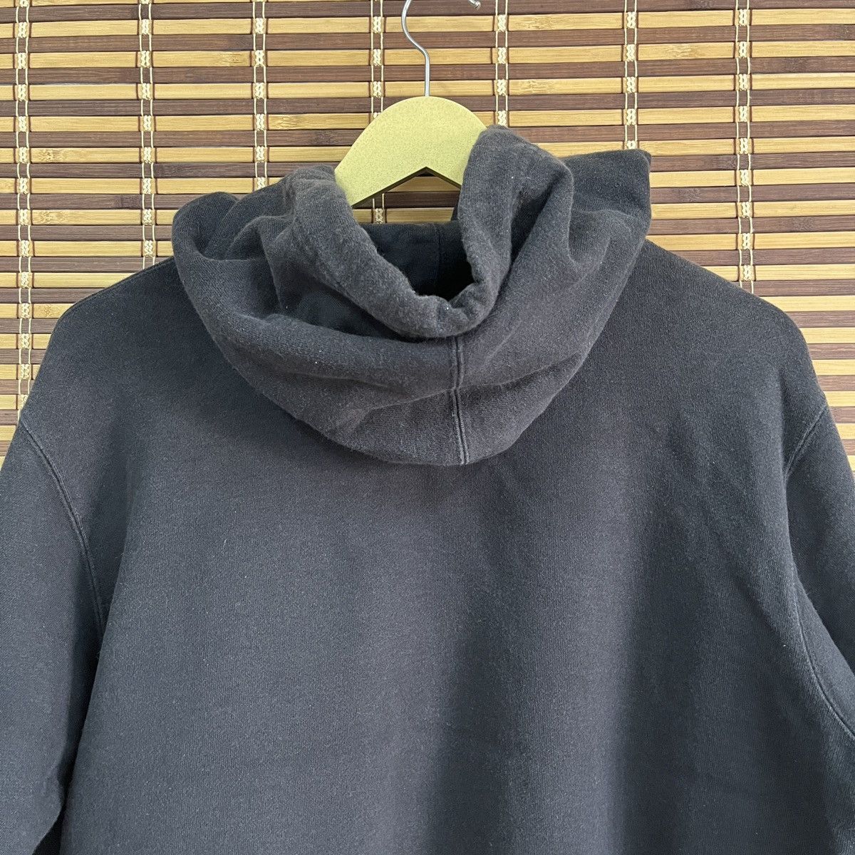 Designer × Jean-Michel Basquiat × Uniqlo Jean Michel Basquiat X Uniqlo Japan Hoodie Spellout Aaron Size US M / EU 48-50 / 2 - 19 Thumbnail