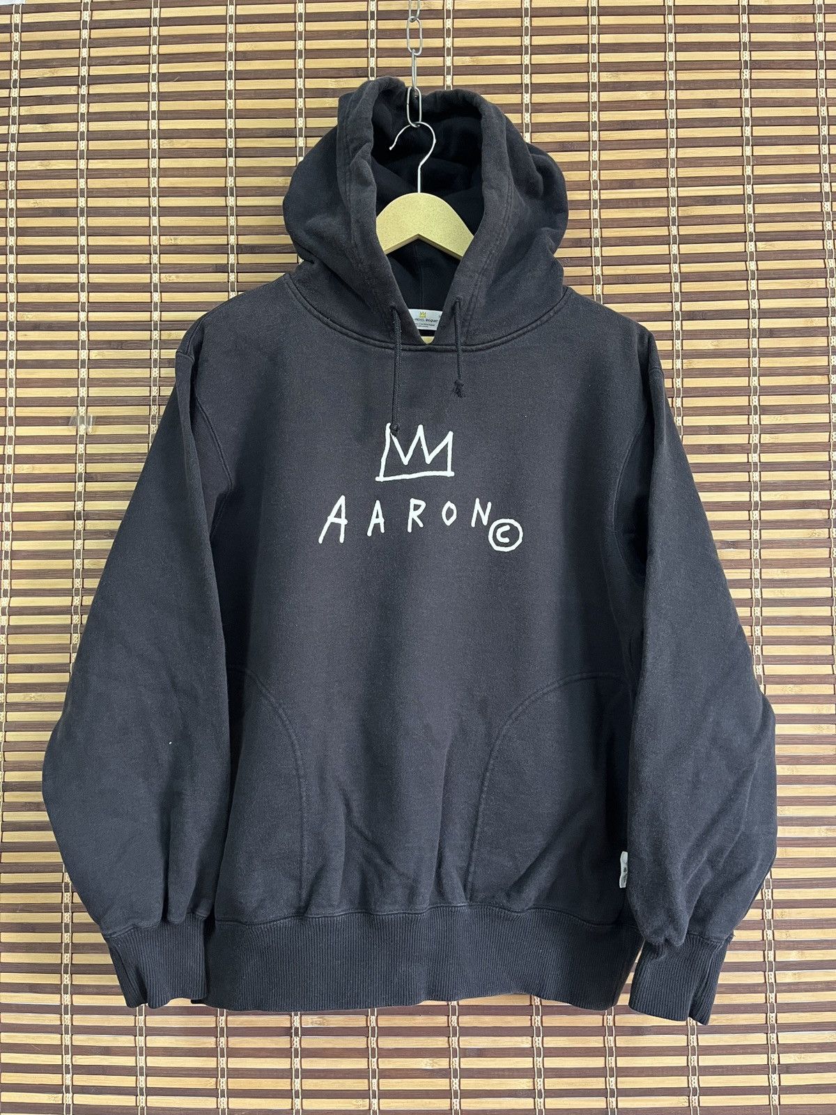 Designer × Jean-Michel Basquiat × Uniqlo Jean Michel Basquiat X Uniqlo Japan Hoodie Spellout Aaron Size US M / EU 48-50 / 2 - 20 Thumbnail