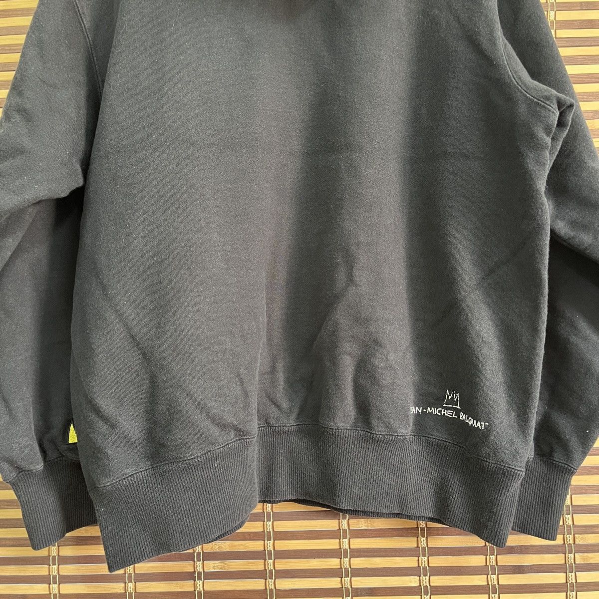 Designer × Jean-Michel Basquiat × Uniqlo Jean Michel Basquiat X Uniqlo Japan Hoodie Spellout Aaron Size US M / EU 48-50 / 2 - 15 Thumbnail
