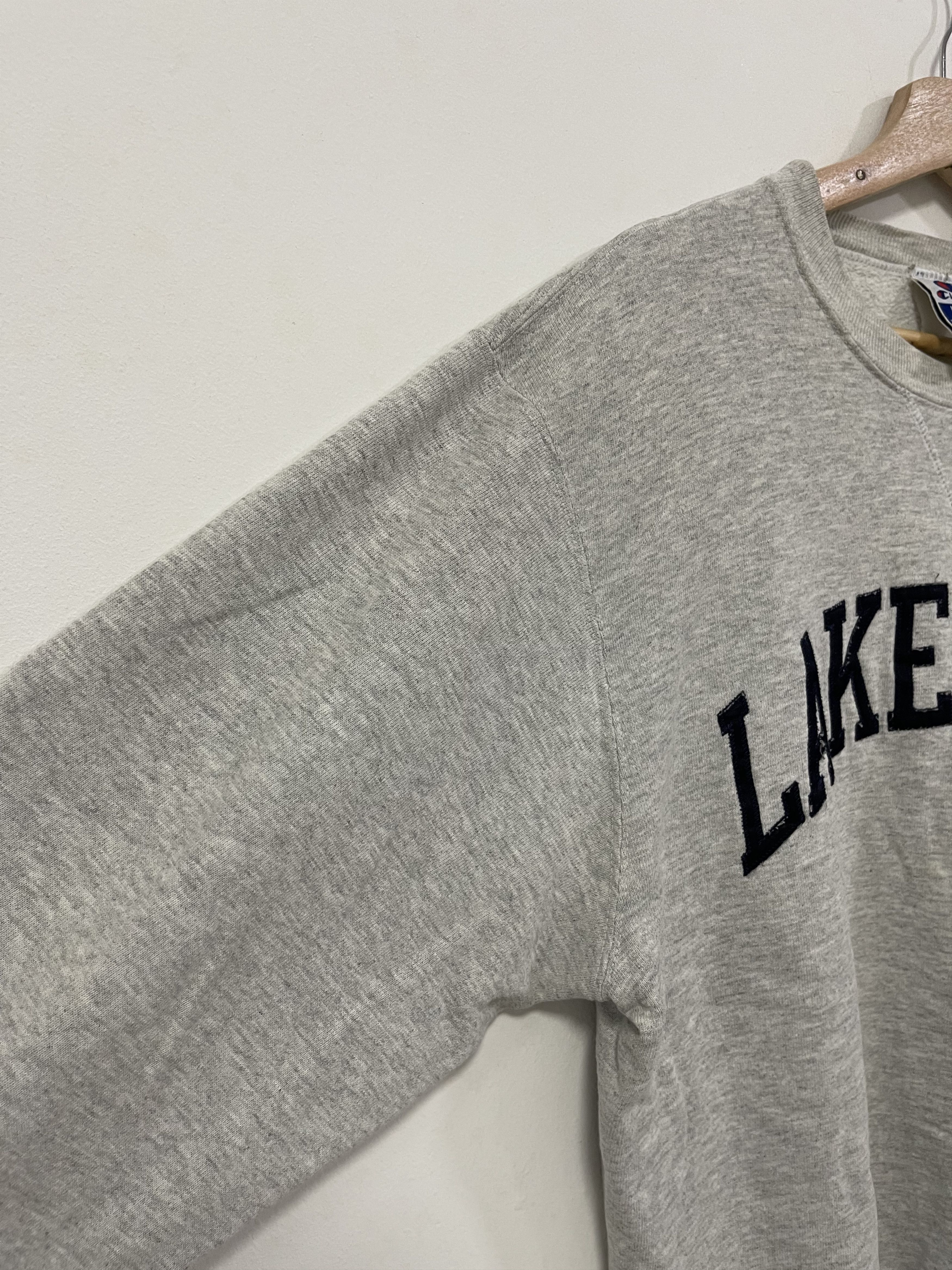 Champion Vintage Champion Lakeridge Spellout Sweatshirt Size US L / EU 52-54 / 3 - 8 Thumbnail