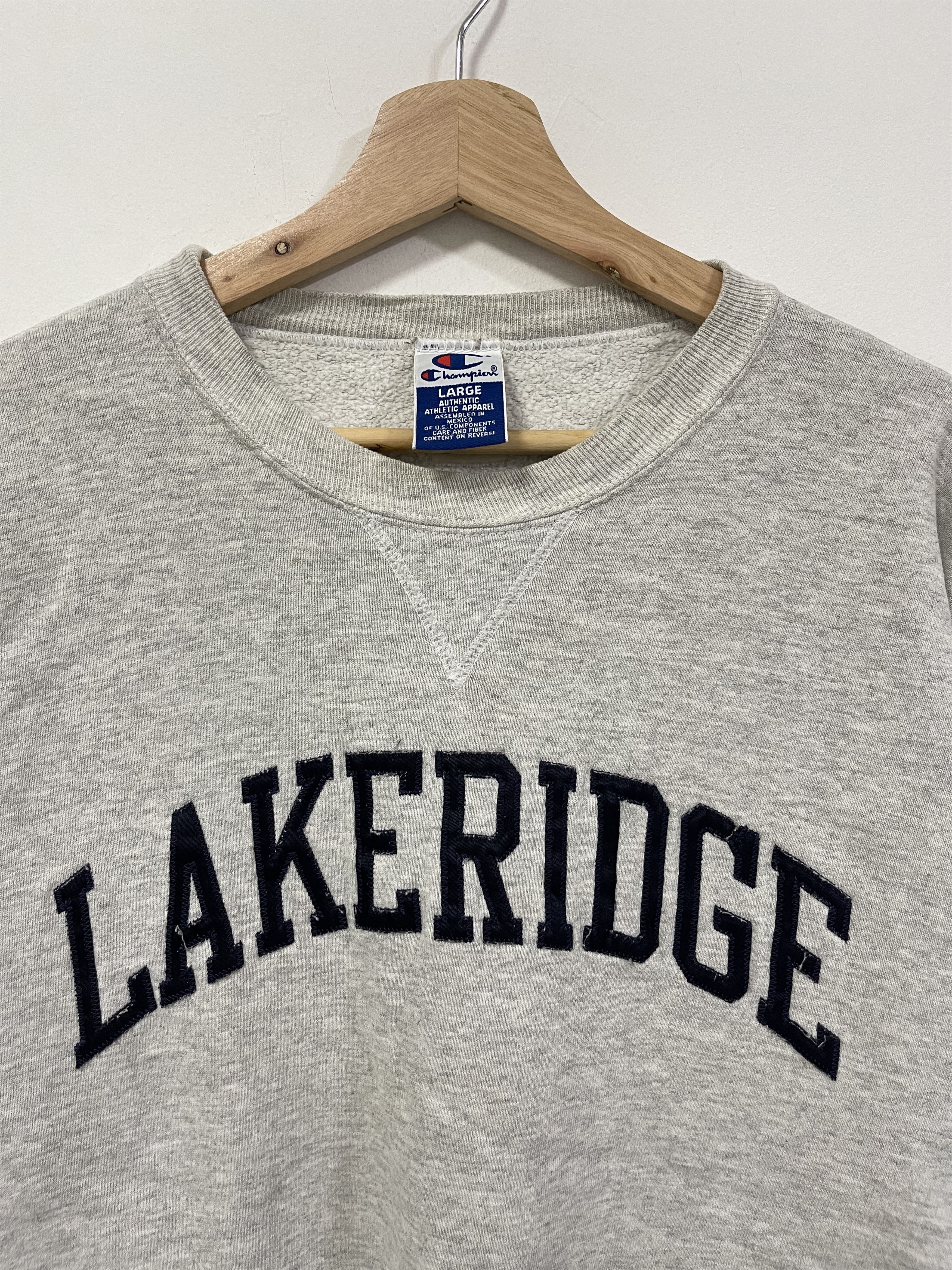 Champion Vintage Champion Lakeridge Spellout Sweatshirt Size US L / EU 52-54 / 3 - 2 Thumbnail