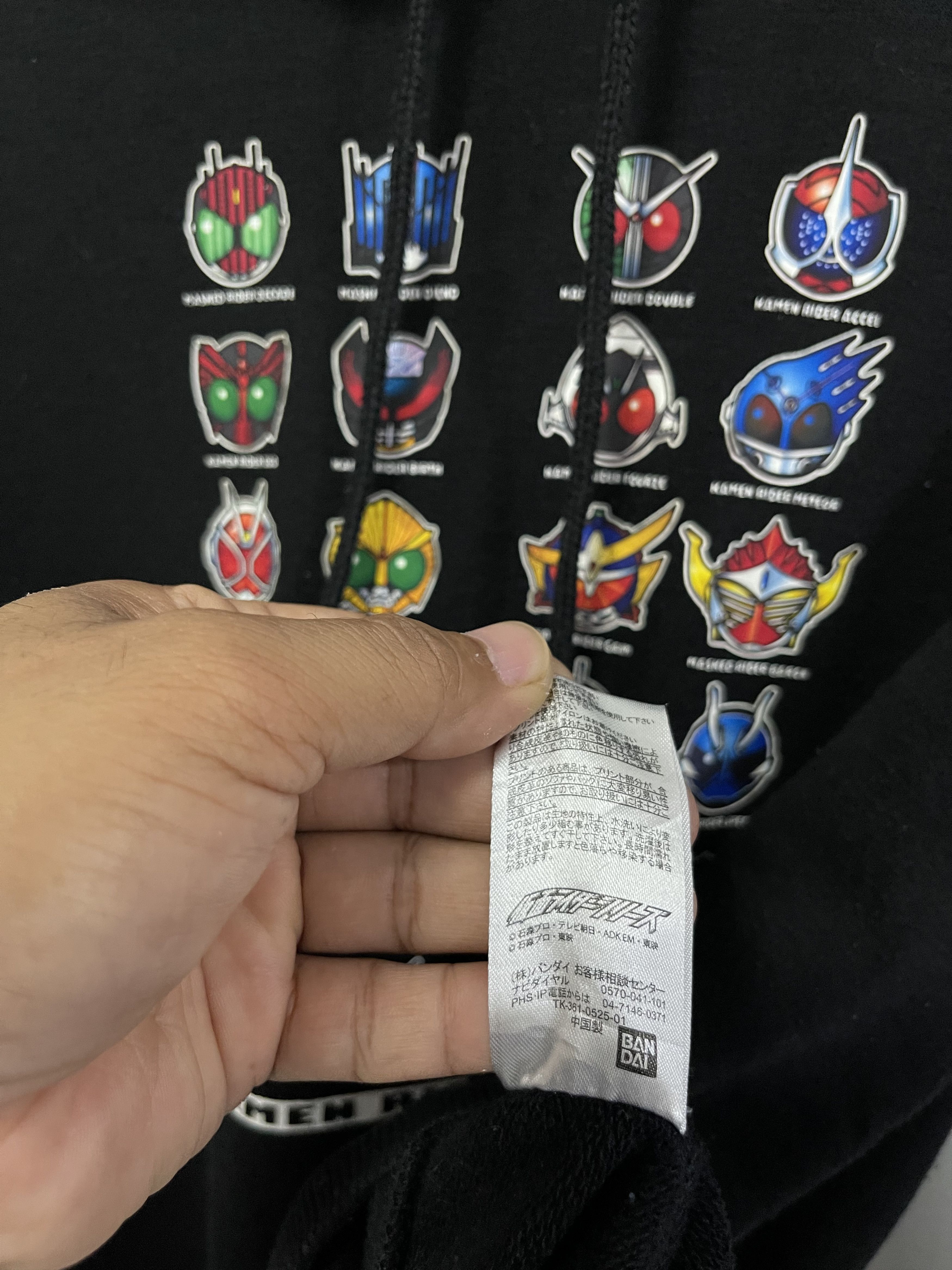 Japanese Brand × Vintage Vintage Kamen Rider Series Cherector Promo Hoodie Size US S / EU 44-46 / 1 - 11 Thumbnail