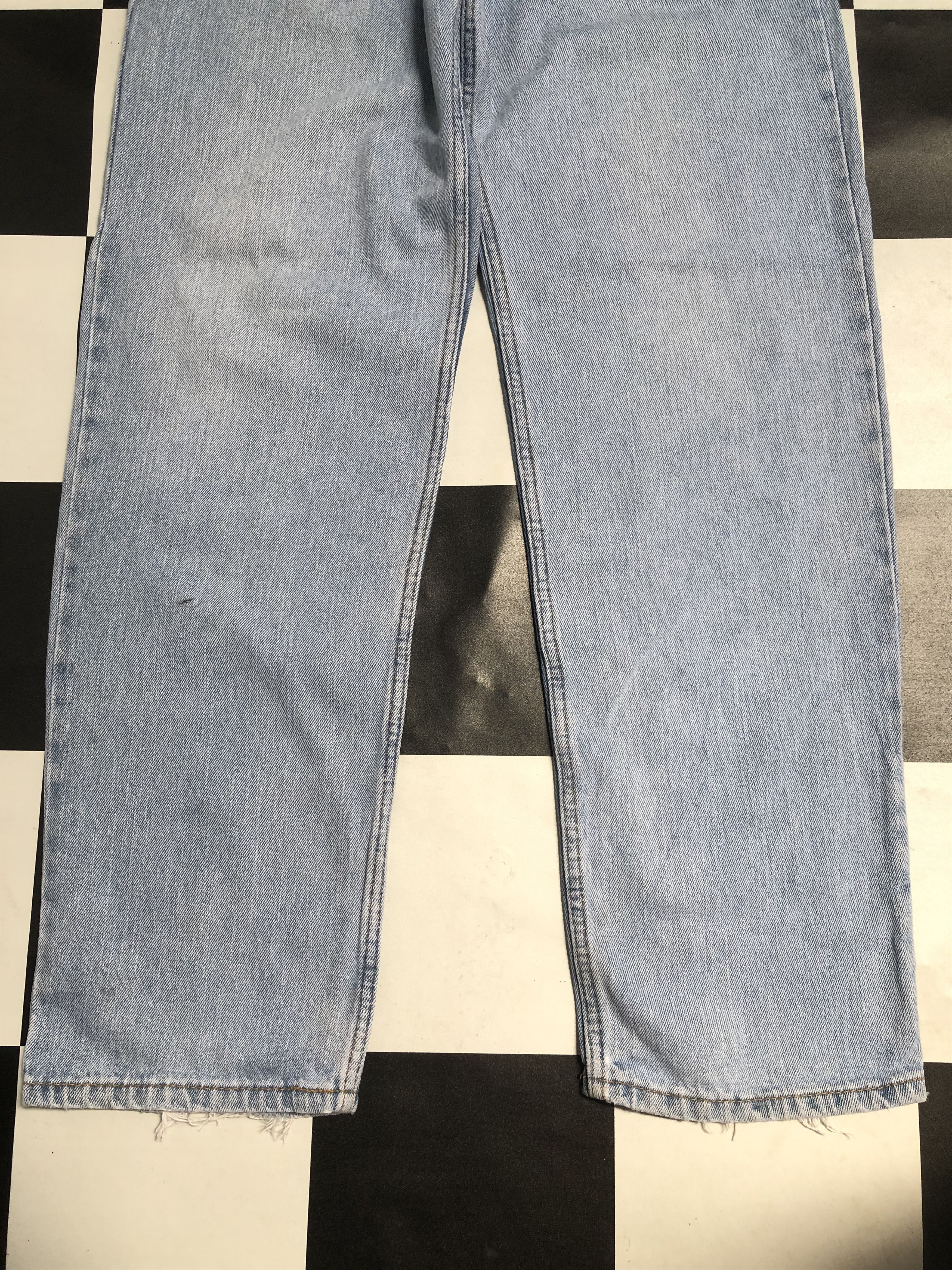 Levi's Vintage Levis 550 Light Blue Jeans L27 Size US 34 / EU 50 - 3 Thumbnail