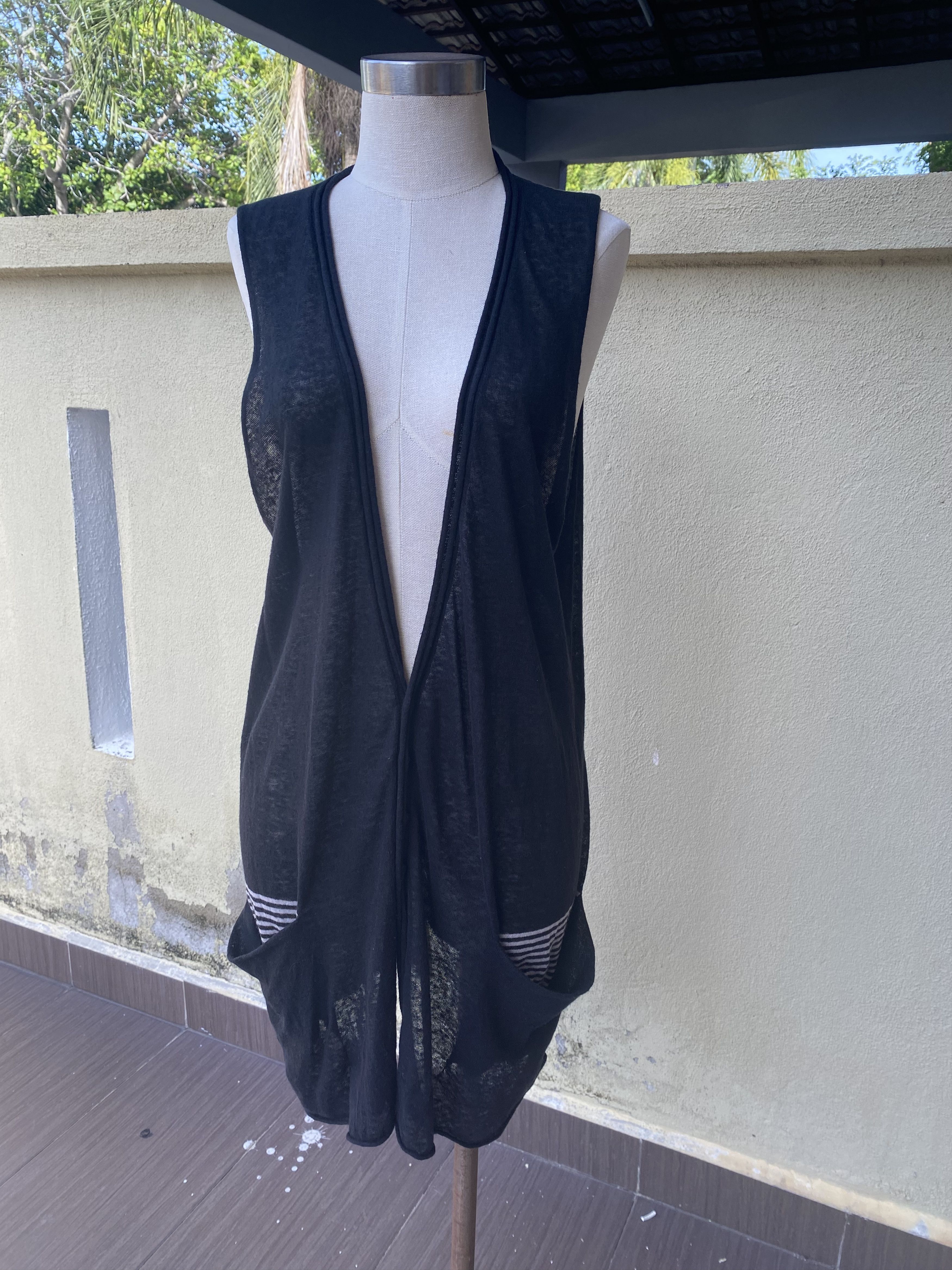 Black Barrett black cardigan Size US L / EU 52-54 / 3 - 1 Thumbnail