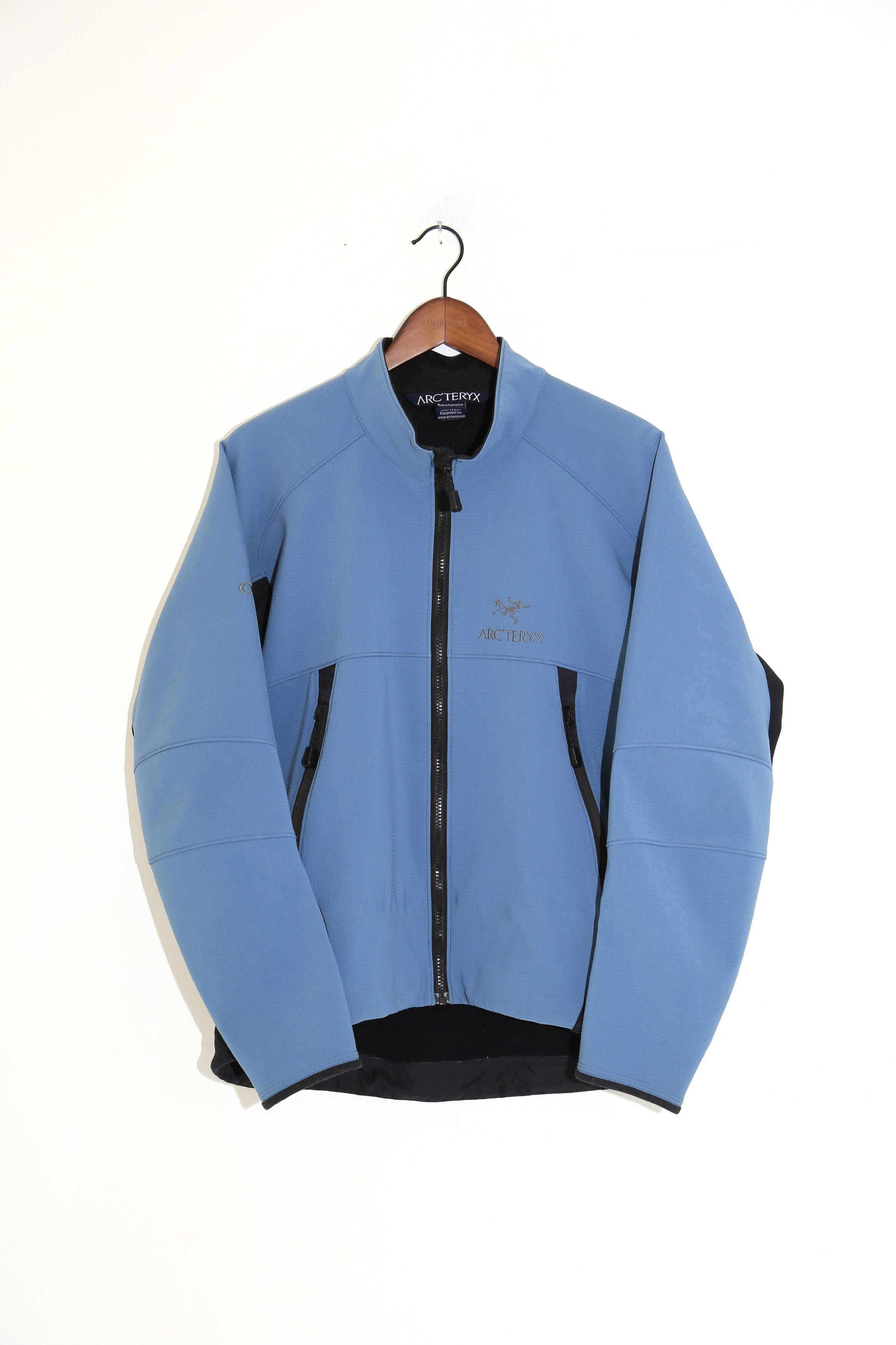 image of Arcteryx 2003 Sigma Lt in Cadet, Men's (Size Medium)