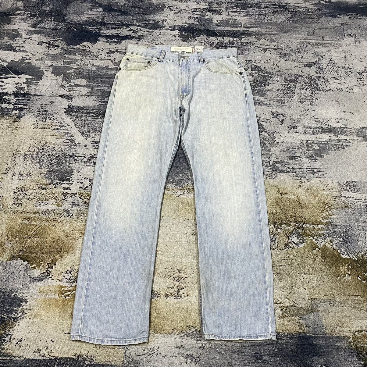 Levi's × Vintage Vintage 90s Levis 505 Regular Fit Faded Blue Distressed Jean Size US 34 / EU 50 - 2 Thumbnail