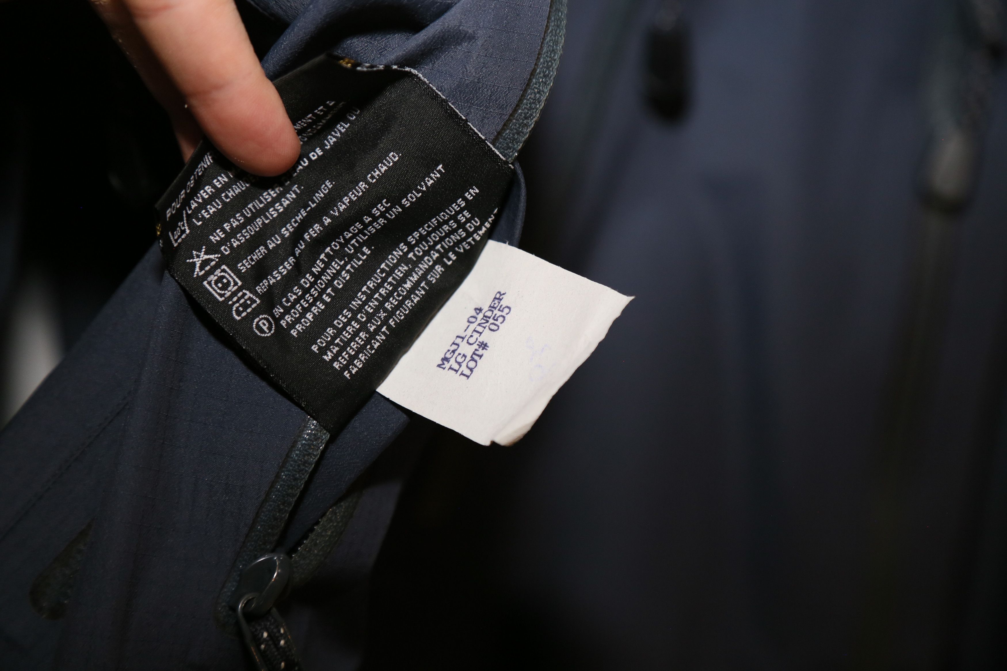 Arc'teryx 2001 Theta AR Size US L / EU 52-54 / 3 - 5 Thumbnail