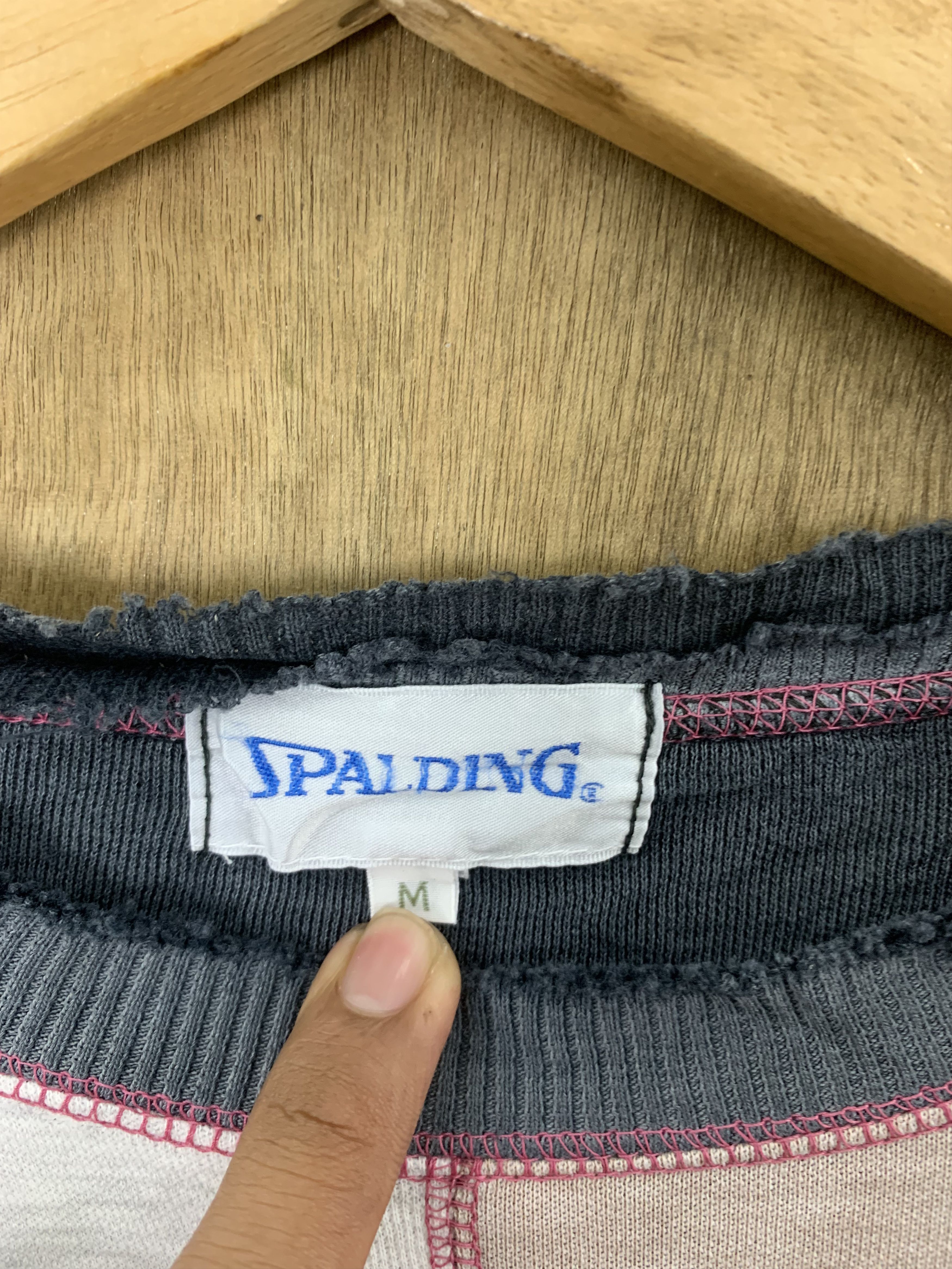 Spalding 💥VINTAGE💥Spalding Sweatshirts Colour Box Embrioded Rare Size US L / EU 52-54 / 3 - 12 Thumbnail