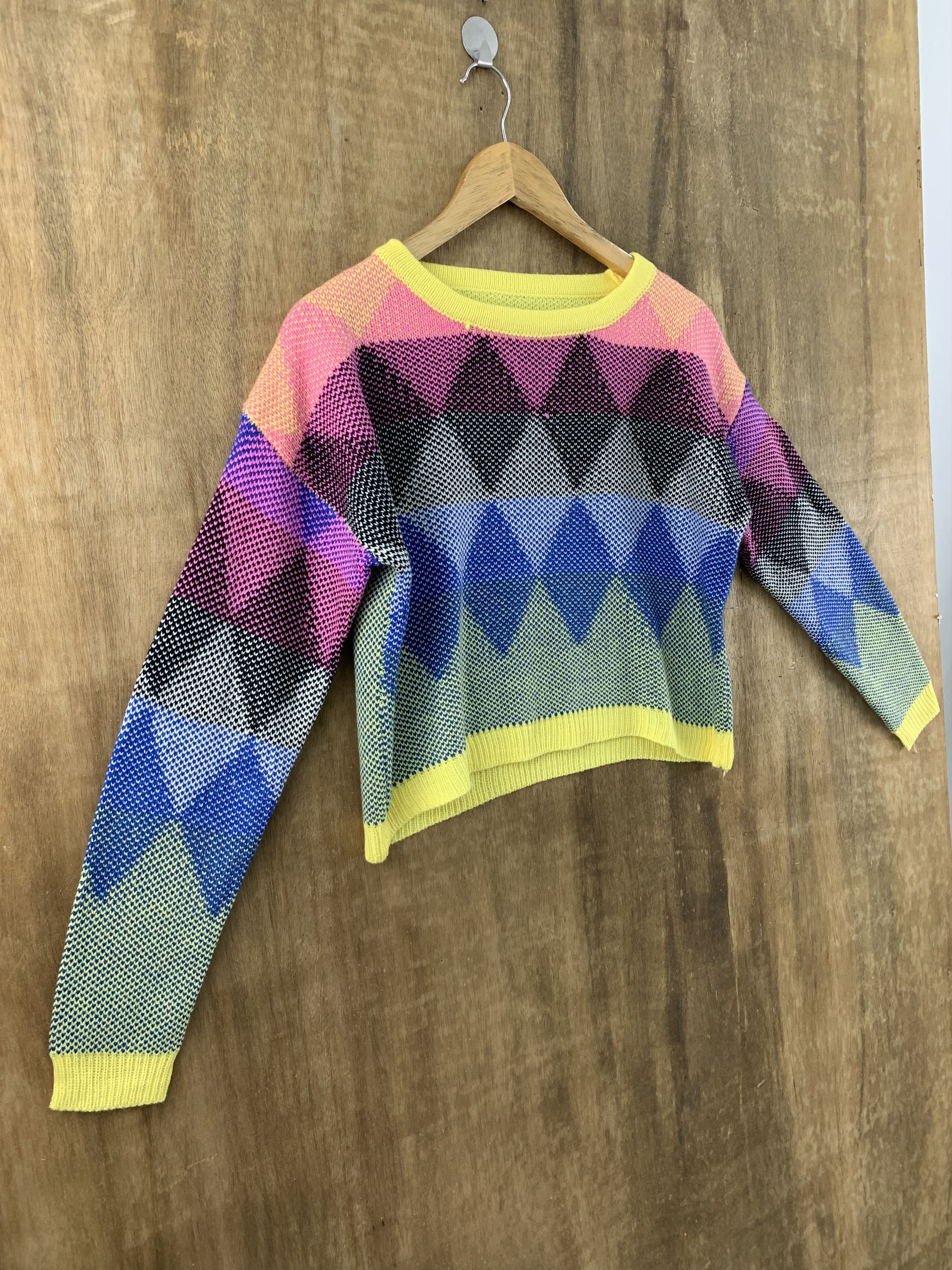 Japanese Brand CROP TOPS RAINBOW COLOUR DIAMOND STREETWEAR Size S / US 4 / IT 40 - 3 Thumbnail