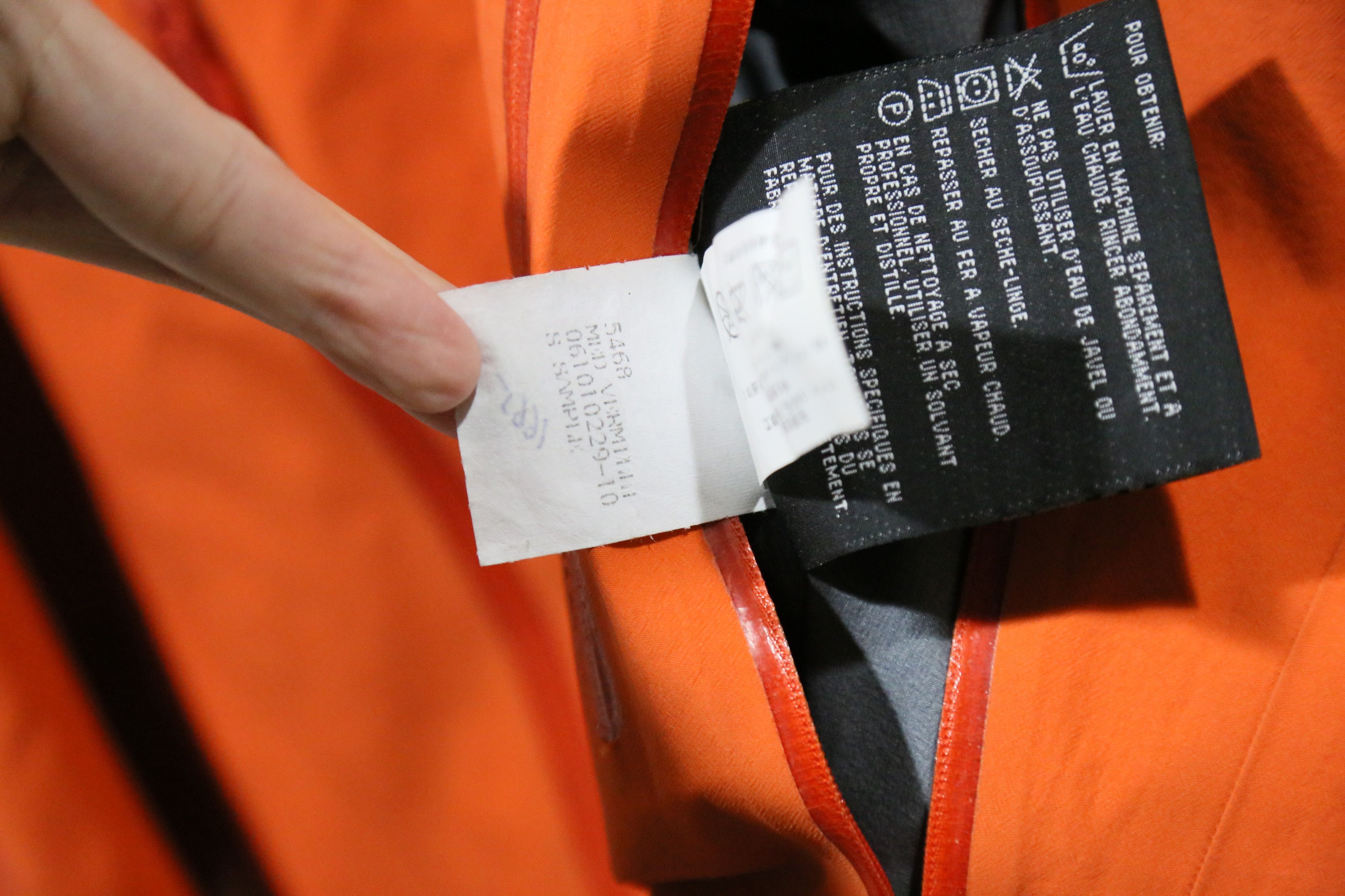 Arc'teryx 2007 Beta SV Size US M / EU 48-50 / 2 - 9 Thumbnail