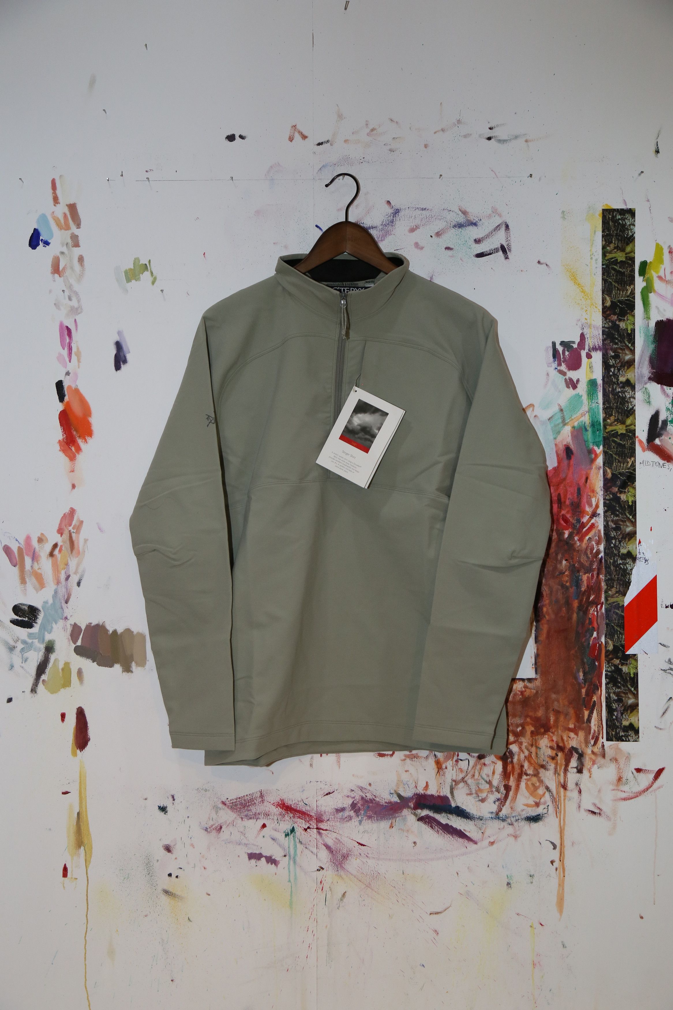 image of Arcteryx 2002 Stinger Shirt in Powder, Men's (Size Medium)