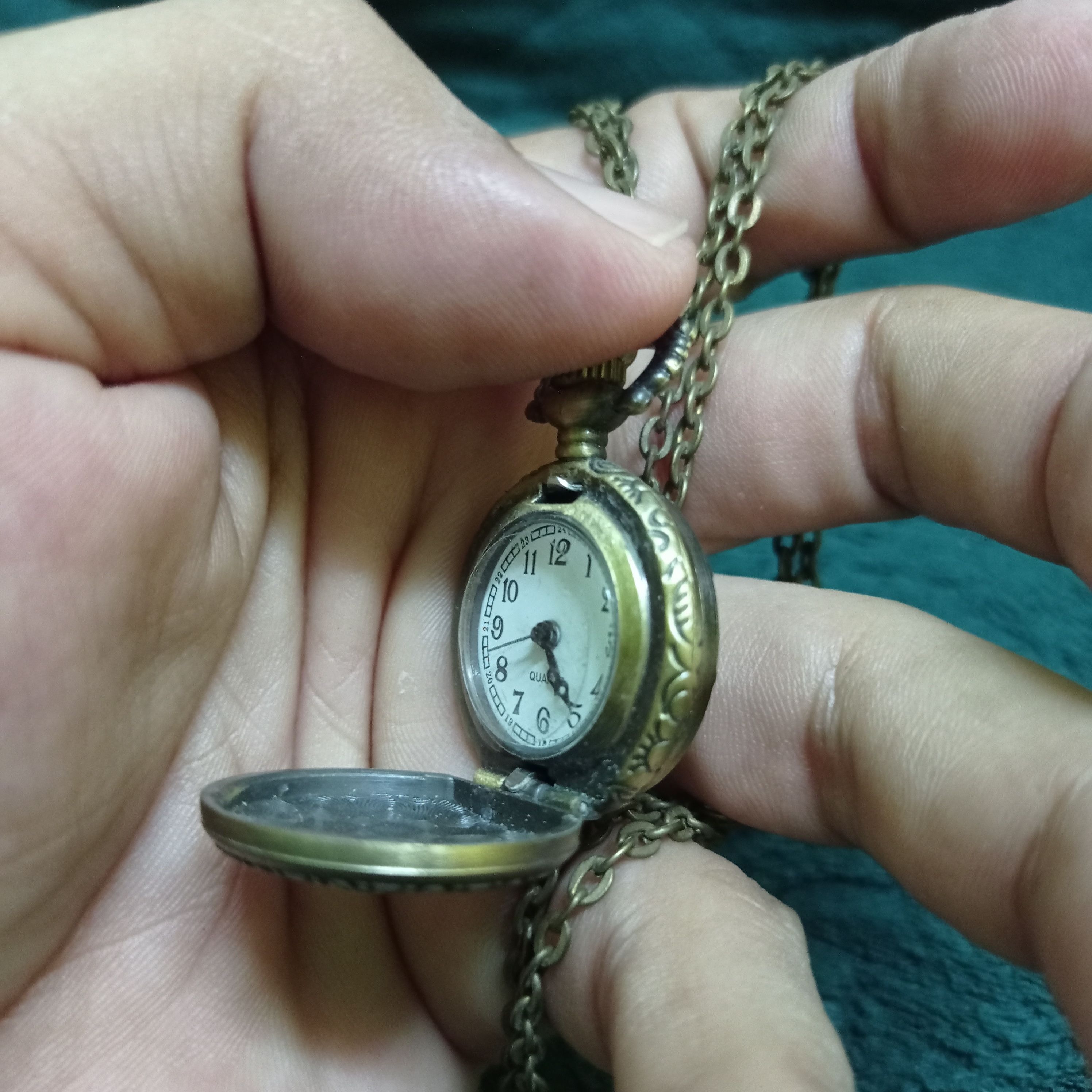 Japanese Brand Retro Necklace Watch Vintage Japanese Authentic Size ONE SIZE - 8 Thumbnail