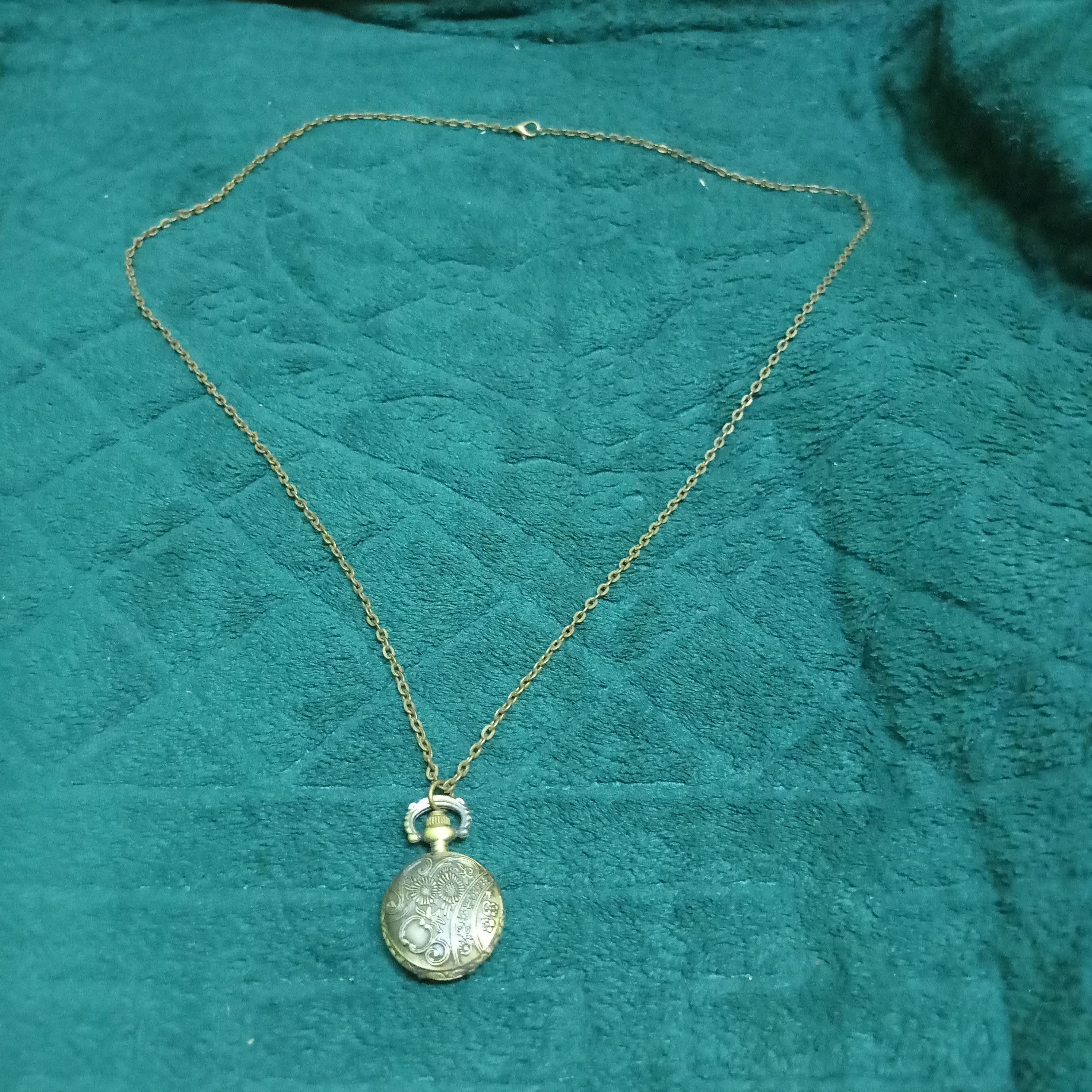 Japanese Brand Retro Necklace Watch Vintage Japanese Authentic Size ONE SIZE - 2 Thumbnail