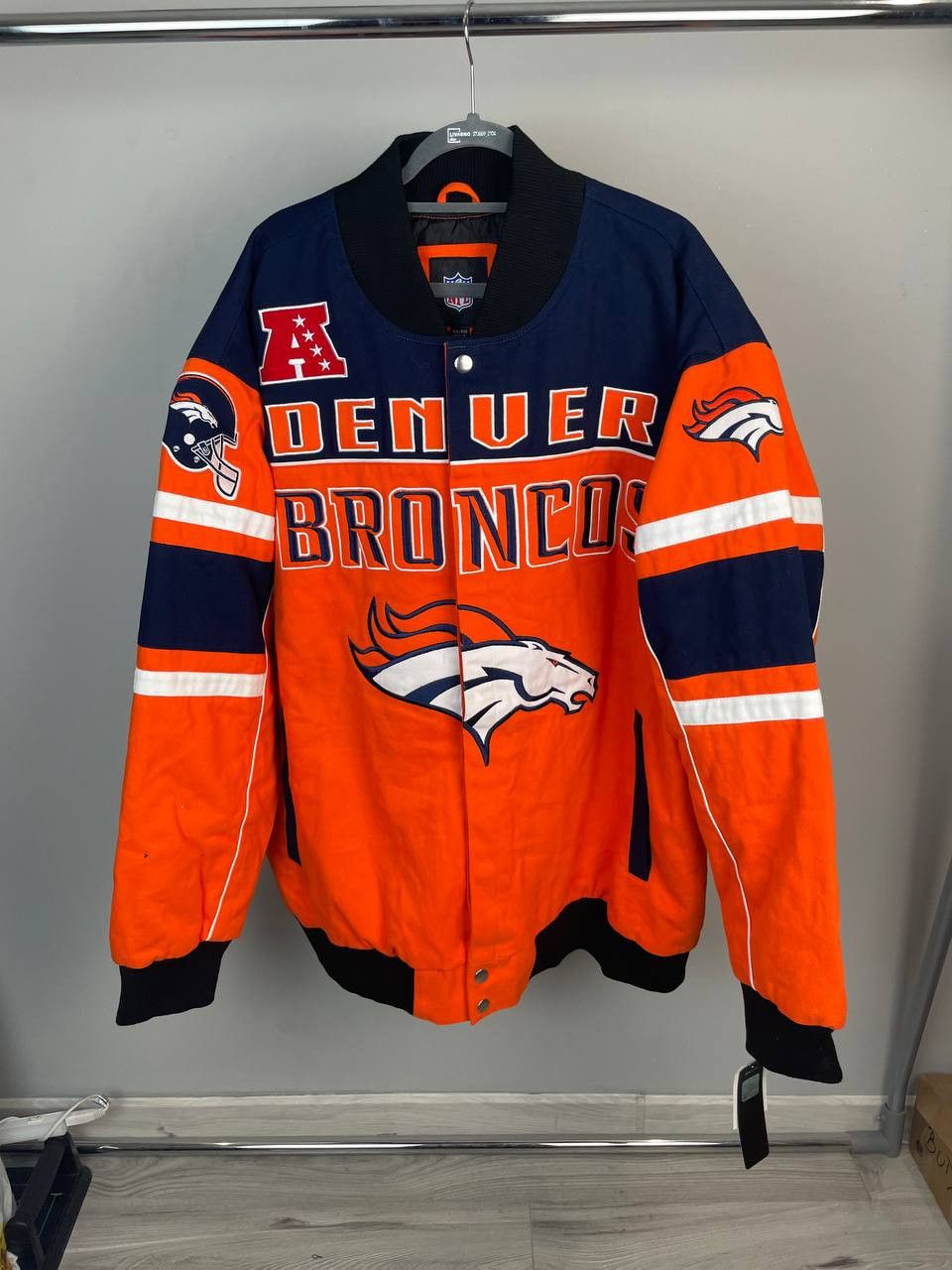 NFL × Vintage Denver Broncos Super Bowl NFL Bomber Jacket USA MA-1 Size US XXL / EU 58 / 5 - 2 Thumbnail