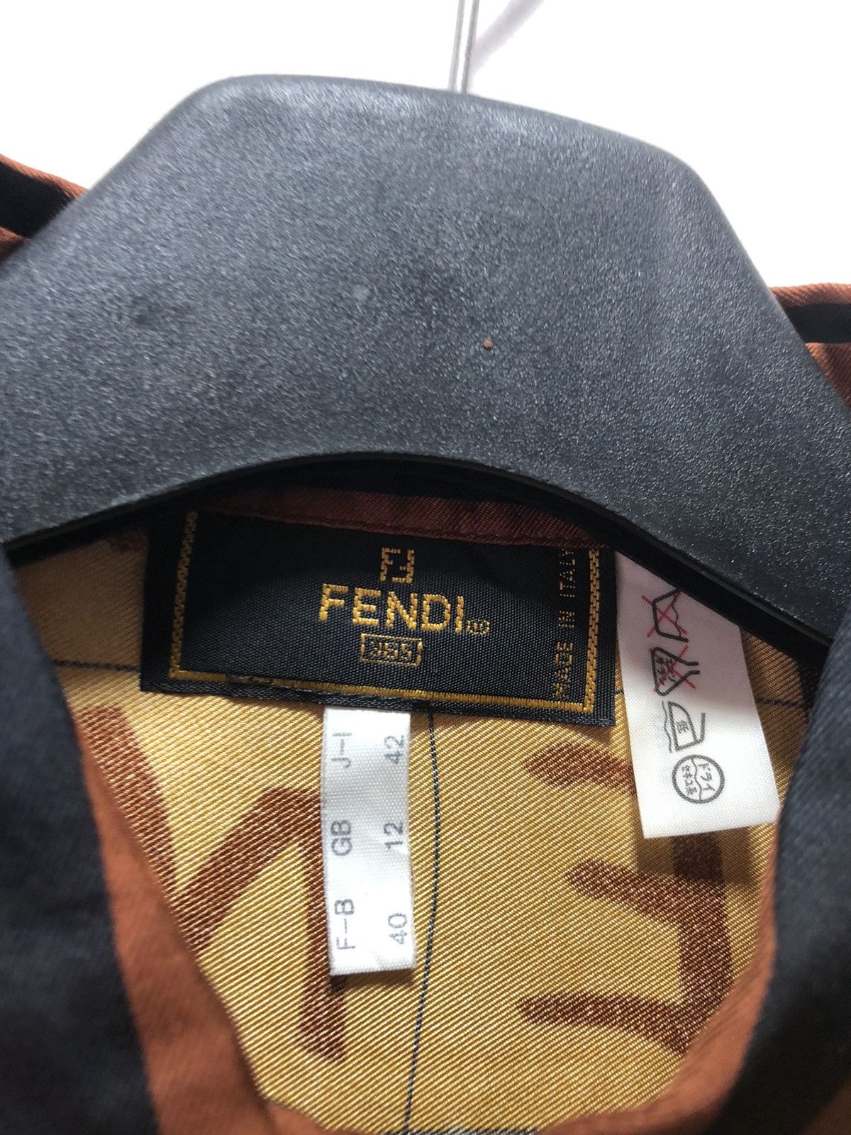 Fendi Vintage Fendi Silk Shirt Blouse Italy Made Size S / US 4 / IT 40 - 3 Thumbnail