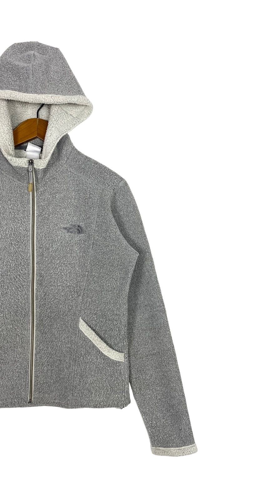 The North Face Rare‼️ The North Face Hoodie Fleece Small Logo Size M / US 6-8 / IT 42-44 - 3 Thumbnail