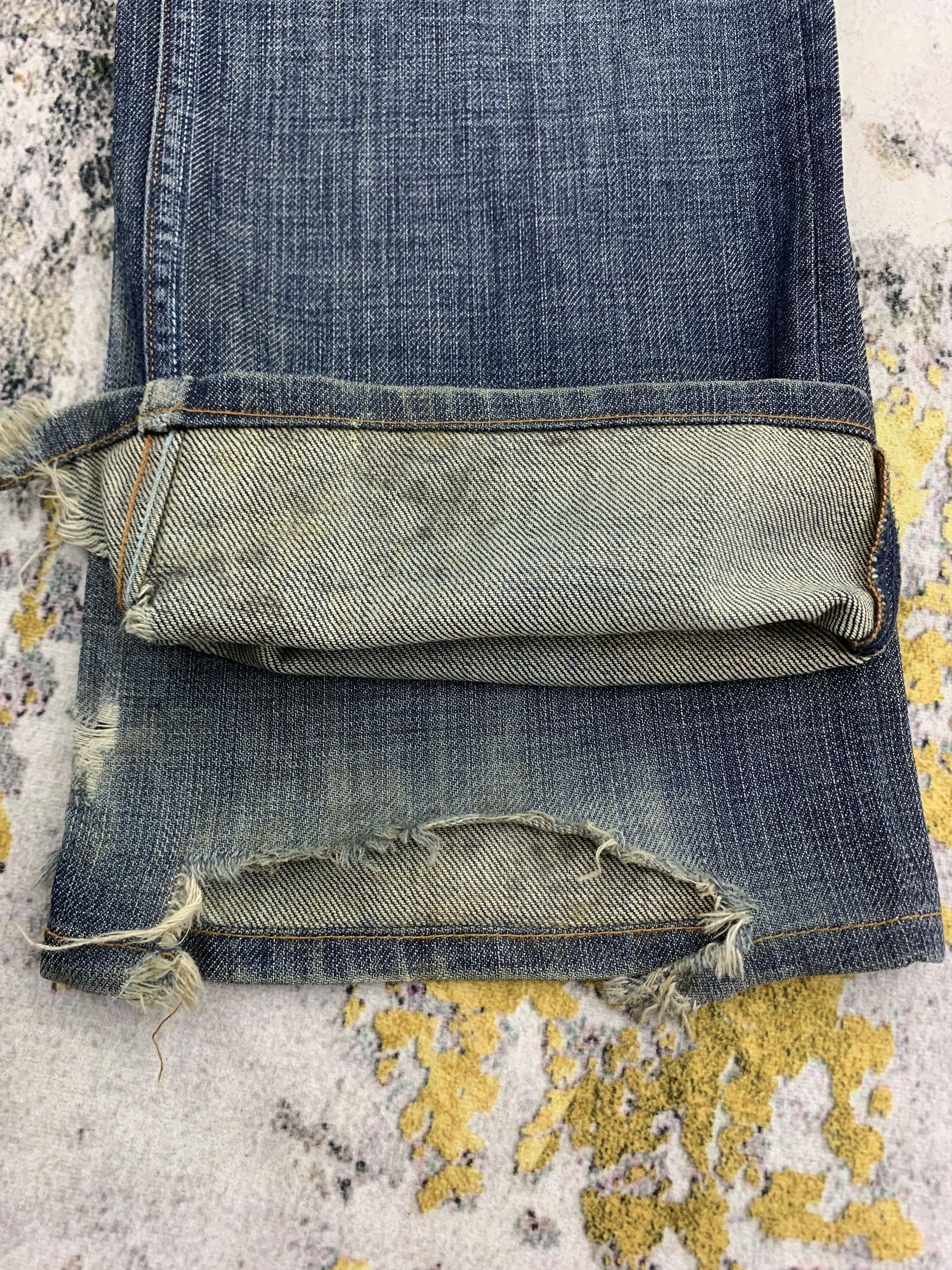 Earnest Sewn Vintage Earnest Sewn Denim 31x30 Distressed Dirty Ripped Size US 31 - 14 Thumbnail