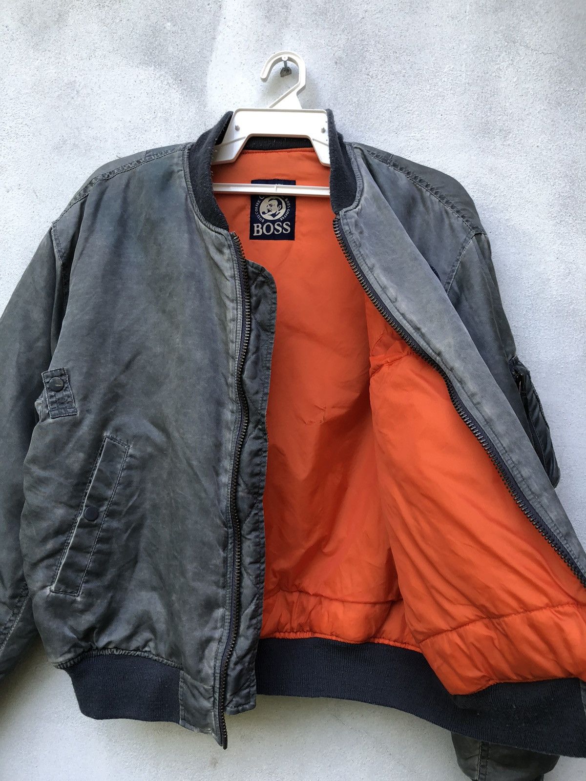 Japanese Brand 💥 vintage suntory boss coffee sunfaded ma-1 jacket Size US XL / EU 56 / 4 - 6 Thumbnail
