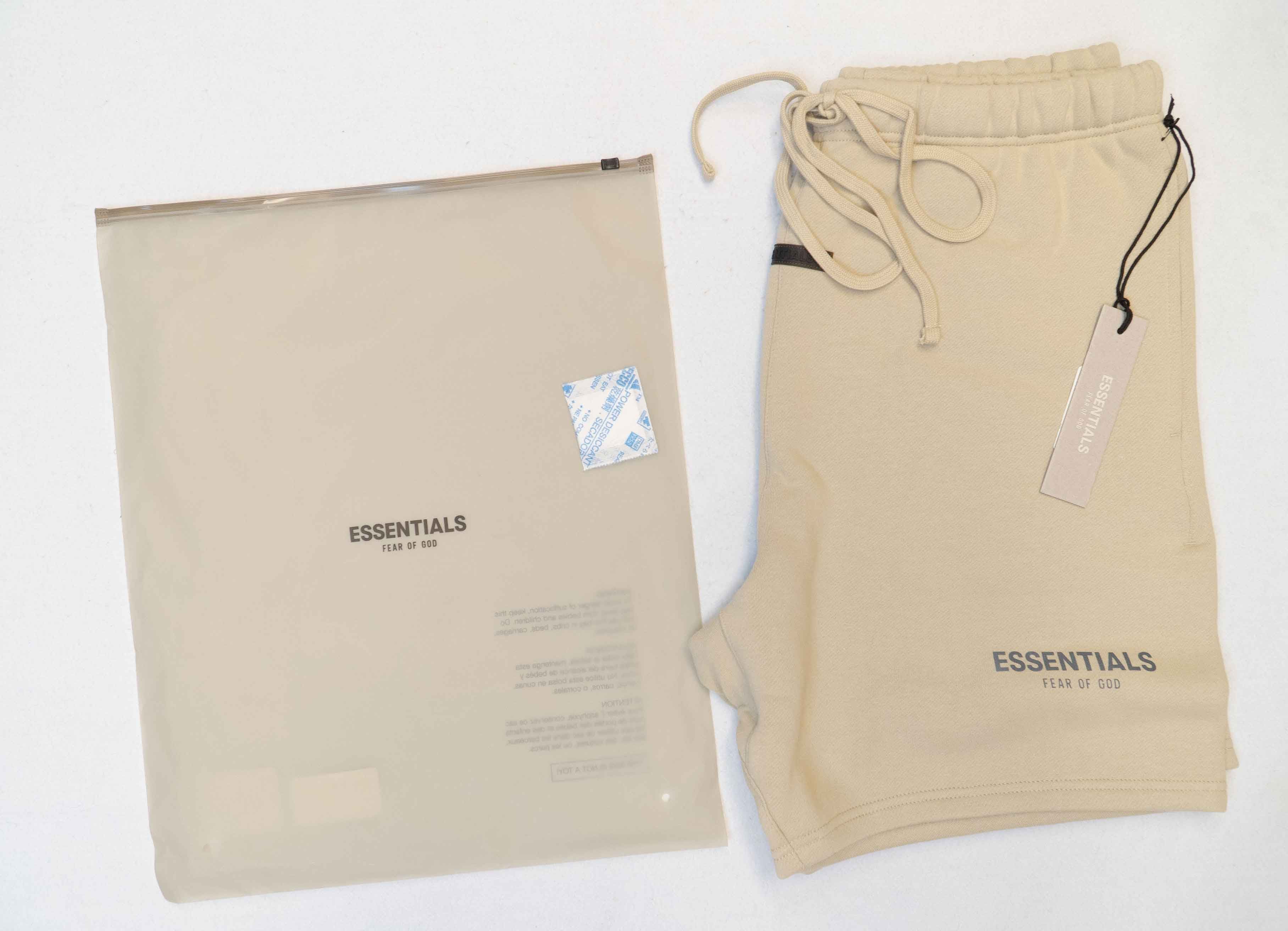 Fear of God Fear of God Essentials SSENSE Sweatshorts Linen SZ S Size US 32 / EU 48 - 2 Thumbnail
