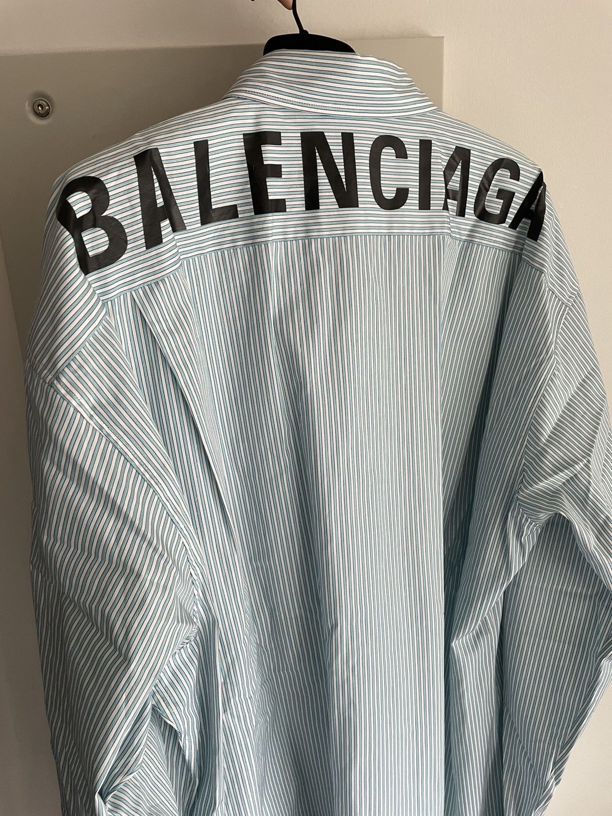 Balenciaga Rare Runway Limited Edition Brand New Balenciaga Logo Shirt Size US XL / EU 56 / 4 - 24 Thumbnail