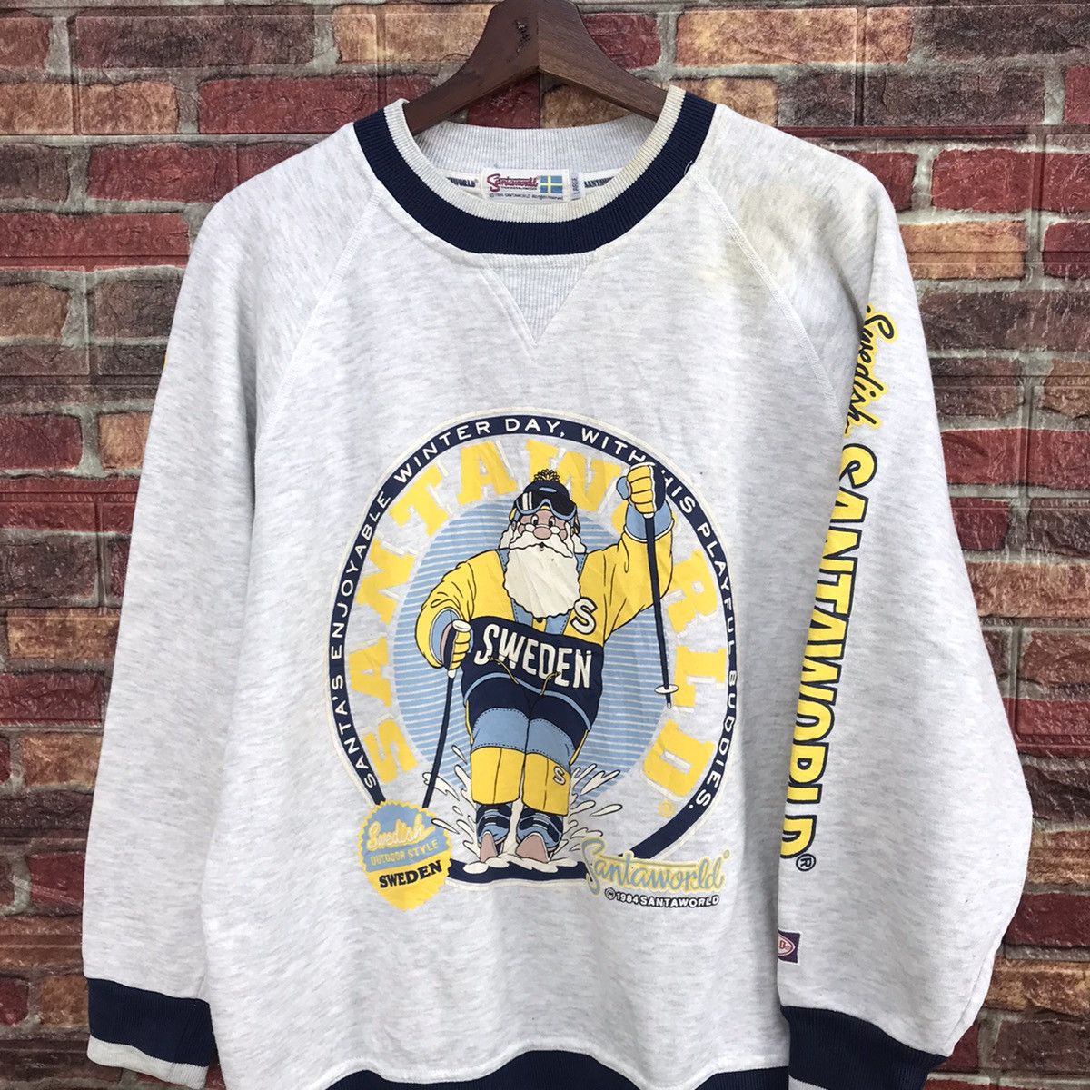 Vintage Vintage 1984 Santaworld sweden crewneck jumper sweatshirt Size US L / EU 52-54 / 3 - 4 Thumbnail