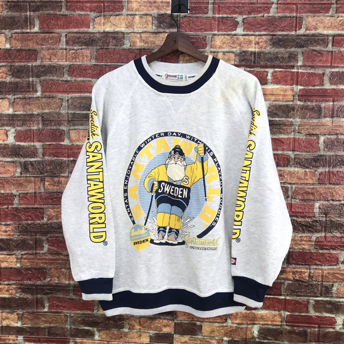 Vintage Vintage 1984 Santaworld sweden crewneck jumper sweatshirt Size US L / EU 52-54 / 3 - 1 Thumbnail
