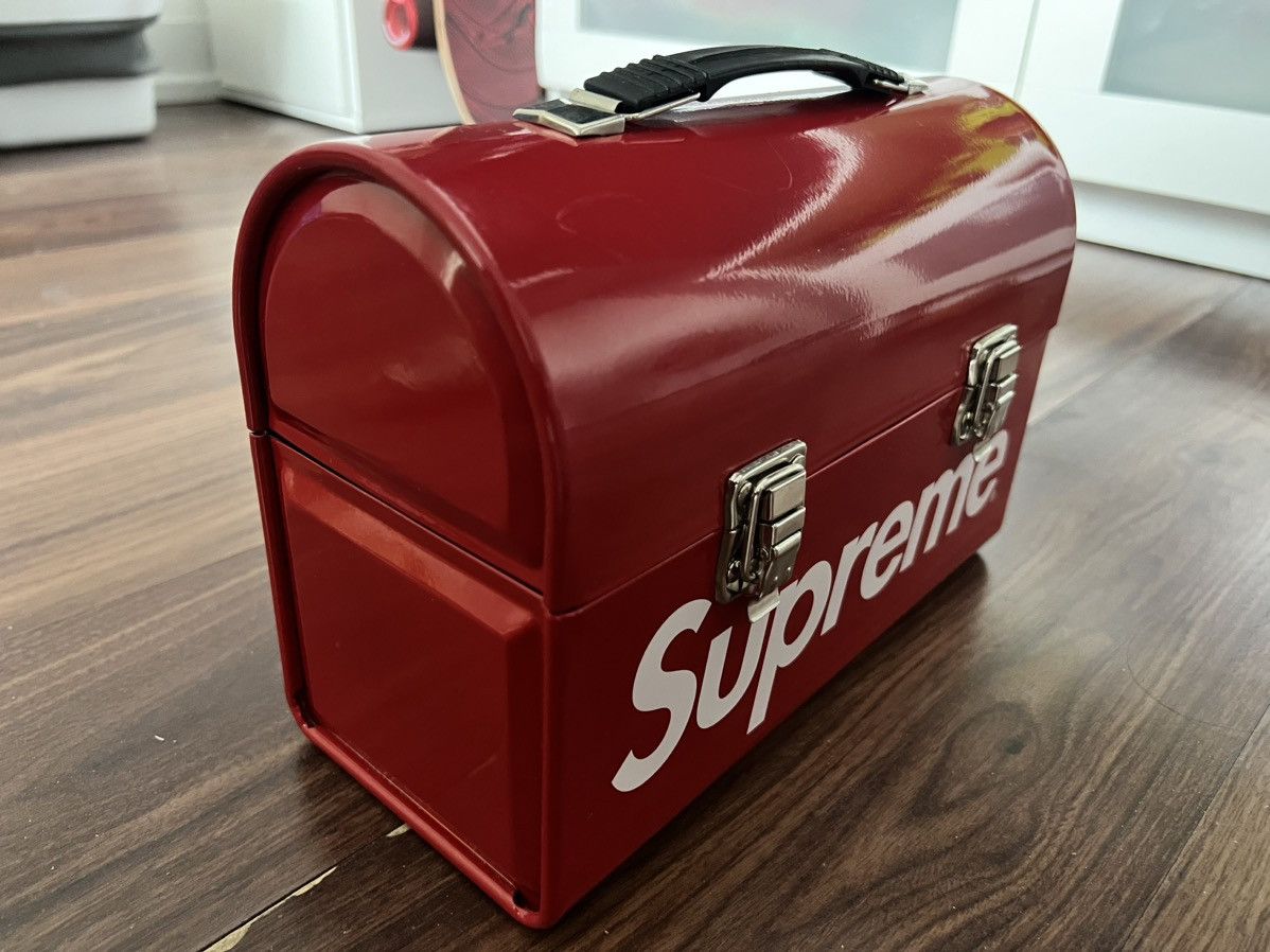 Supreme Supreme Red Metal Lunch Box Size ONE SIZE - 3 Thumbnail