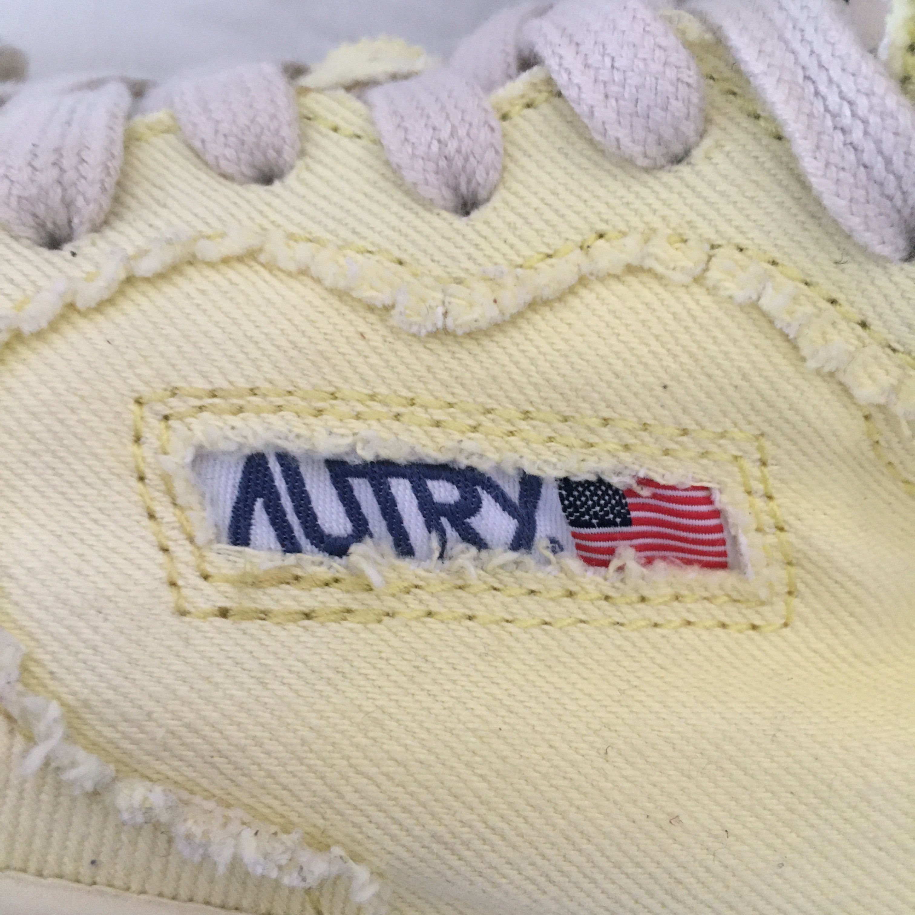 AUTRY MEDALIST MID SNEAKERS IN DENIM UNISEX Size US 9 / EU 42 - 4 Thumbnail